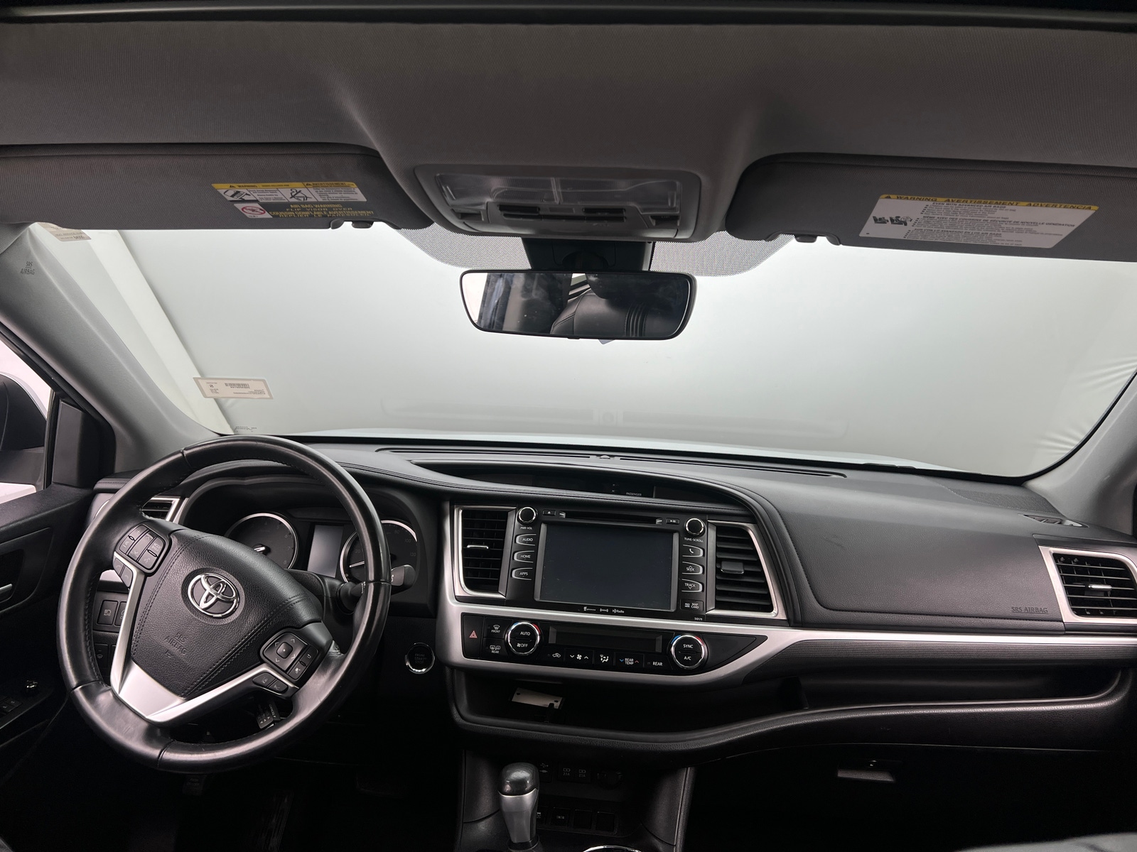 Thumbnail: 2017 Toyota Highlander - 2