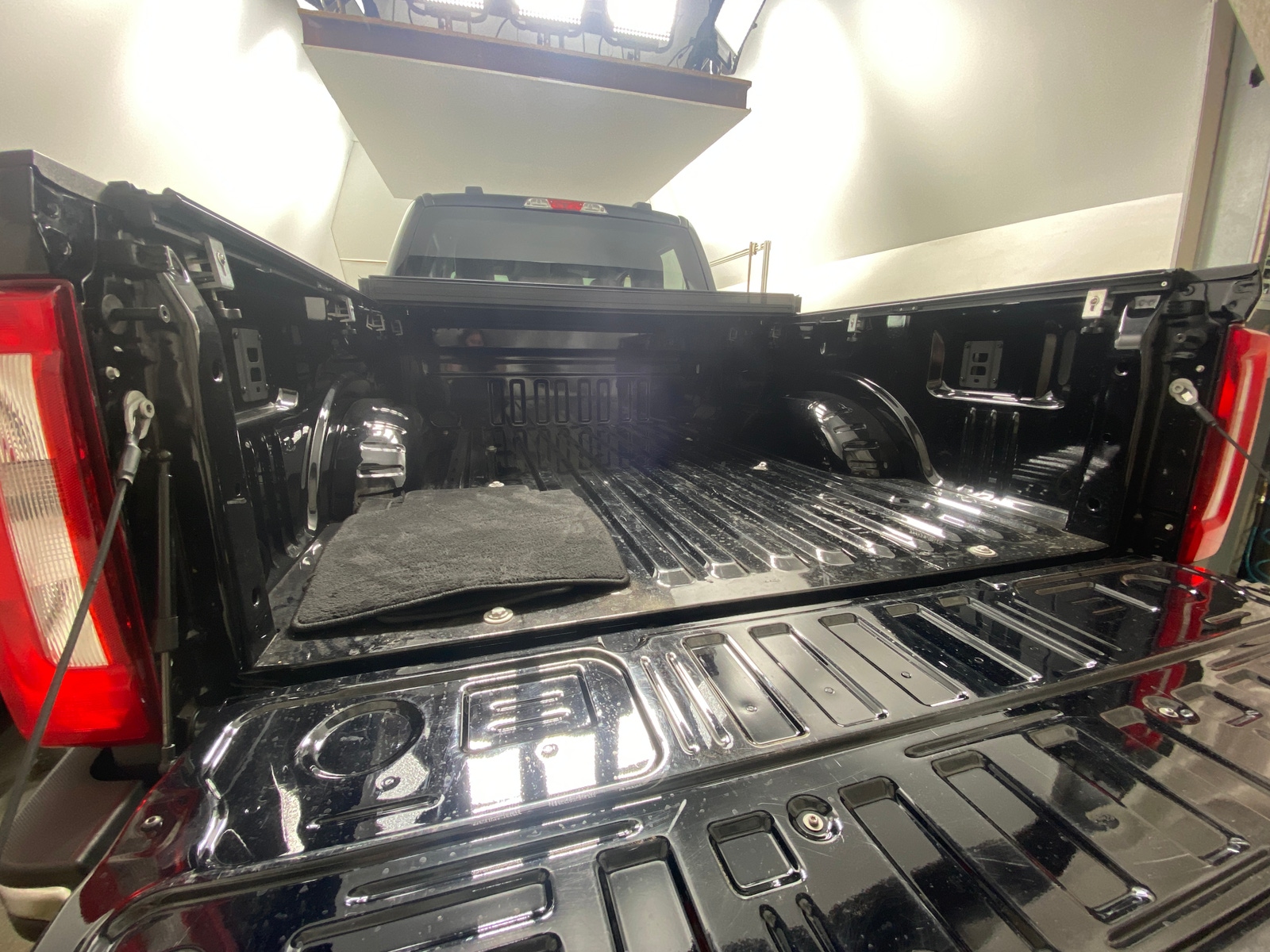 Thumbnail: 2024 Ford Econoline - 7