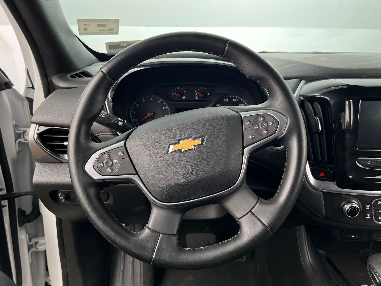 Thumbnail: 2023 Chevrolet Traverse - 5