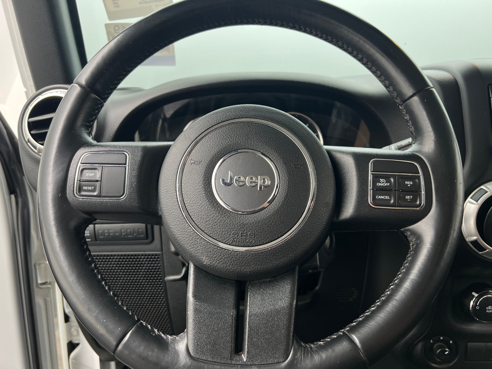 Thumbnail: 2017 Jeep Wrangler - 5