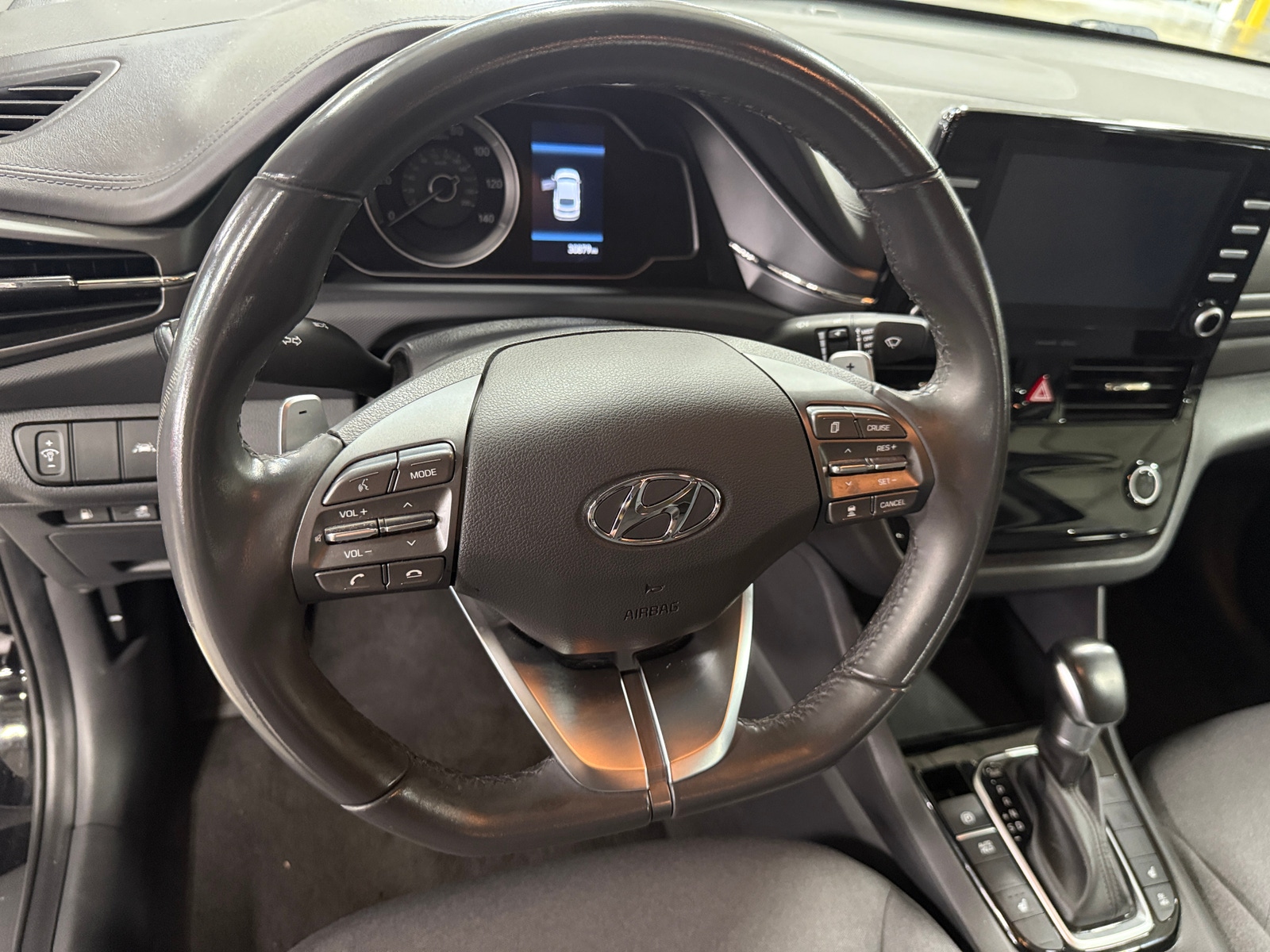 Thumbnail: 2020 Hyundai Ioniq - 5