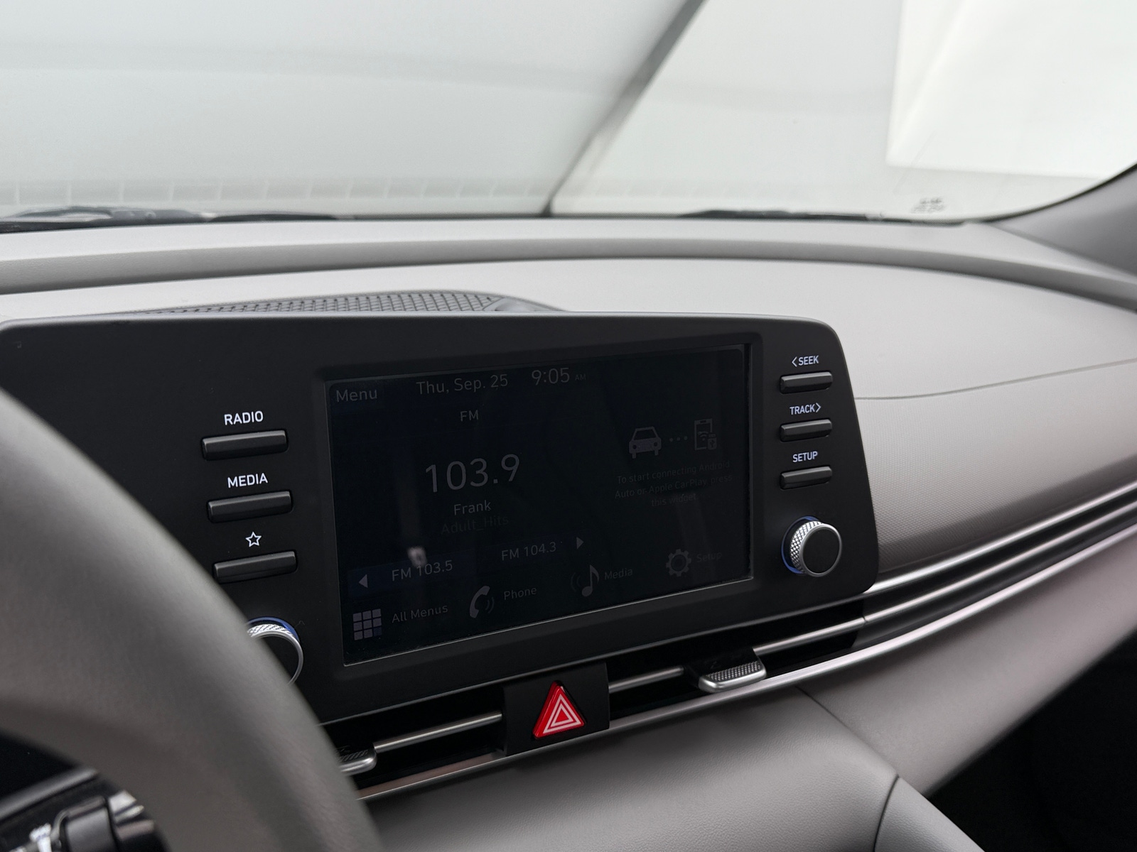 Thumbnail: 2025 Hyundai Elantra - 4