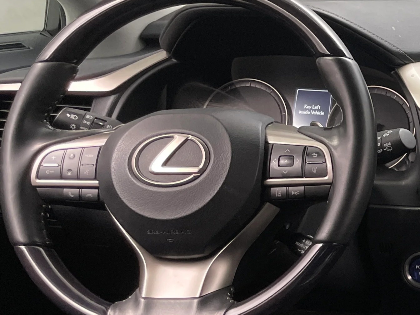 Thumbnail: 2022 Lexus RX - 4
