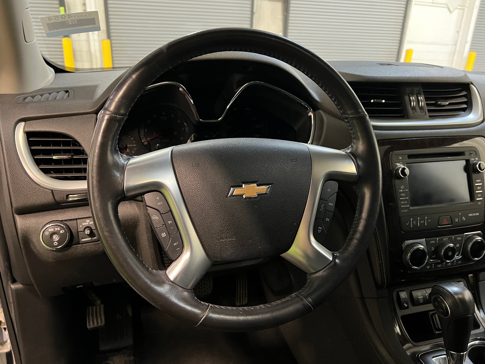 Thumbnail: 2017 Chevrolet Traverse - 4