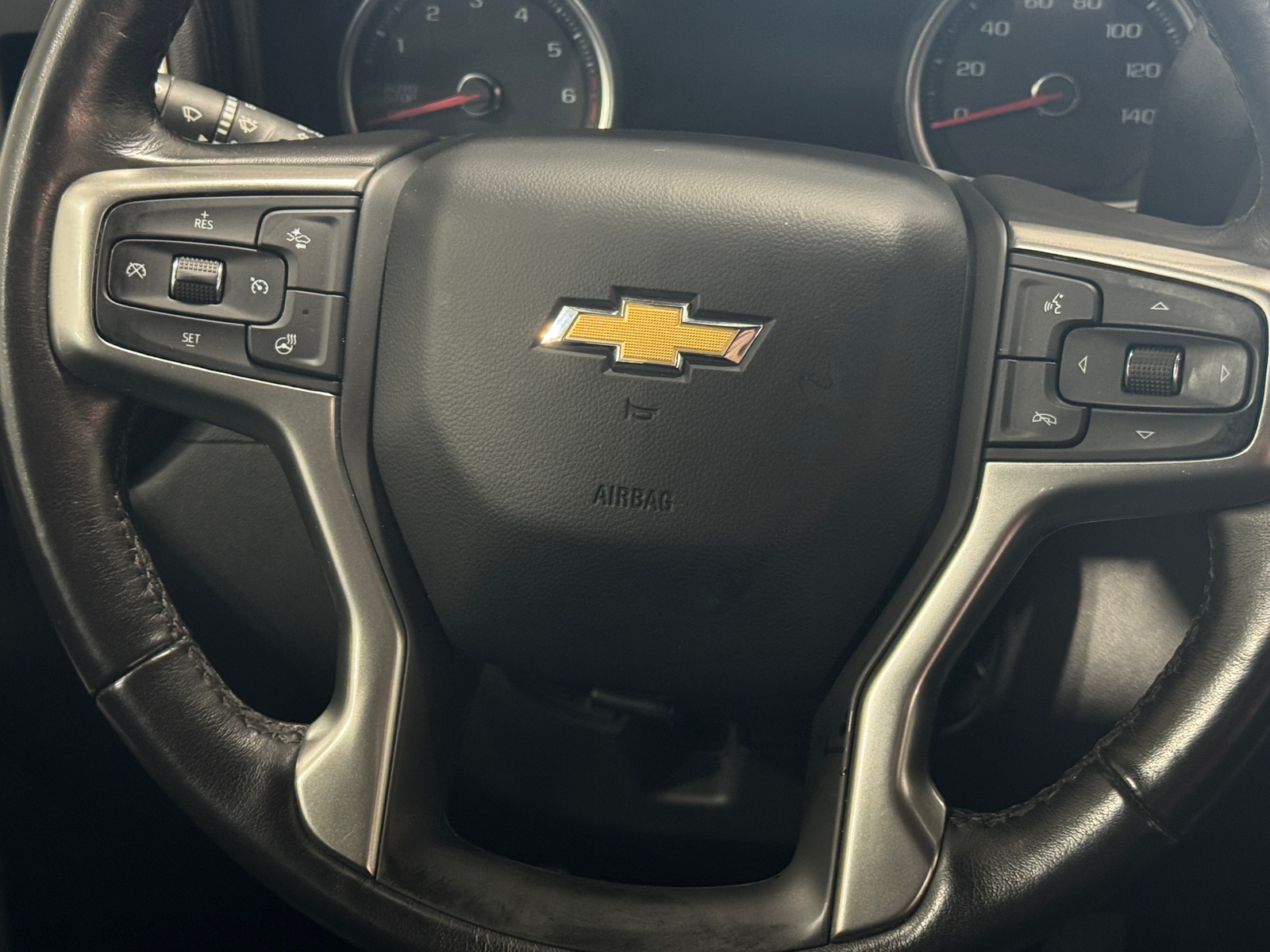 Thumbnail: 2021 Chevrolet Silverado 1500 - 4