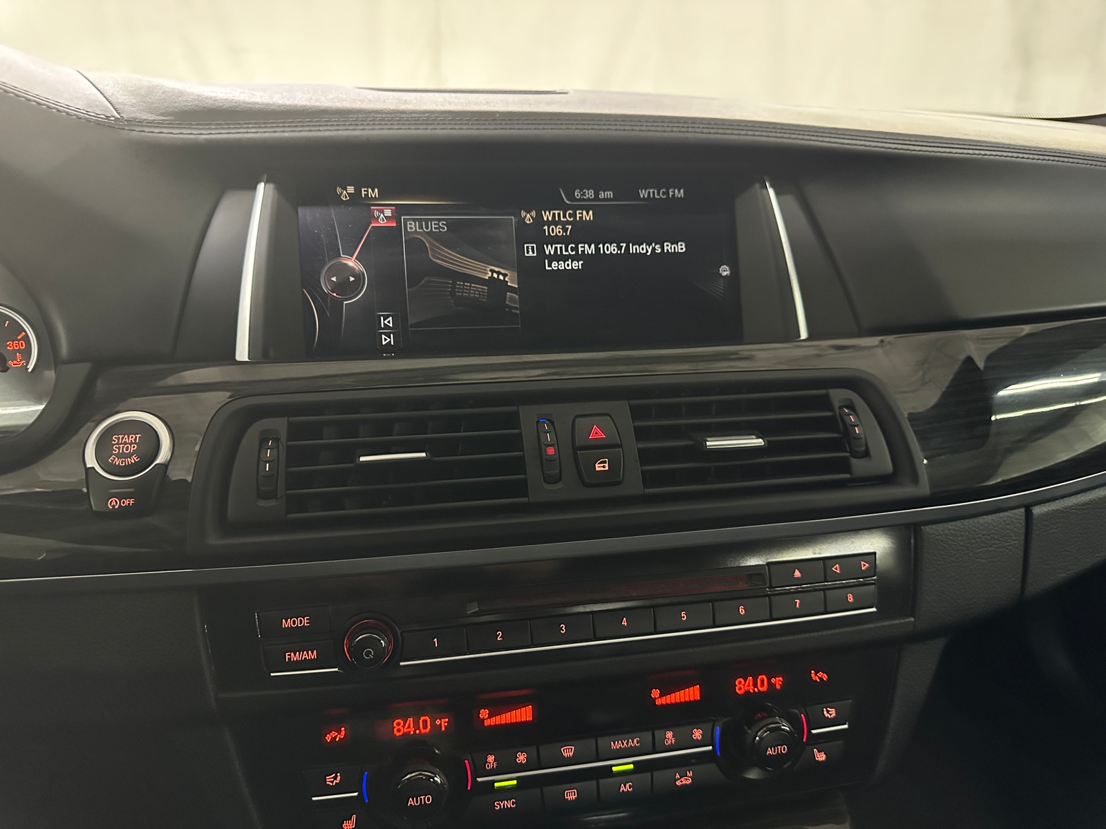 Thumbnail: 2015 BMW 5 Series - 3