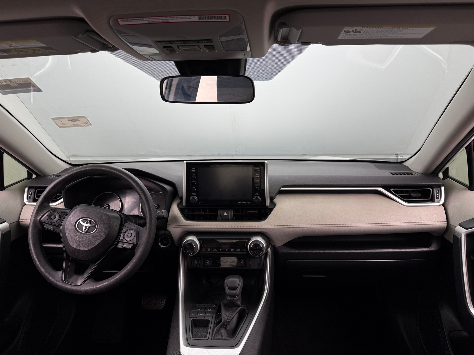 Thumbnail: 2019 Toyota RAV4 - 3
