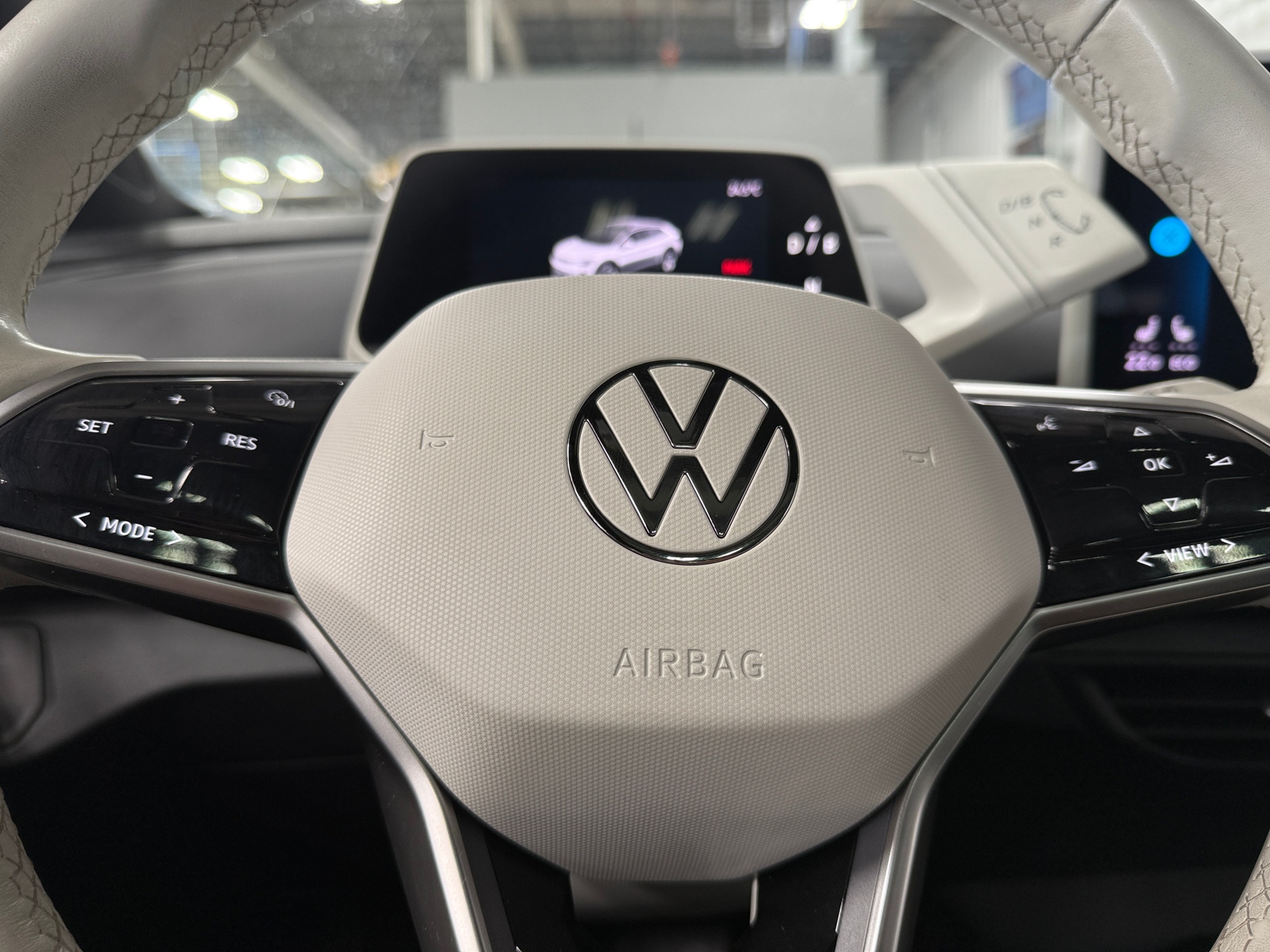 Thumbnail: 2021 Volkswagen ID.4 - 4