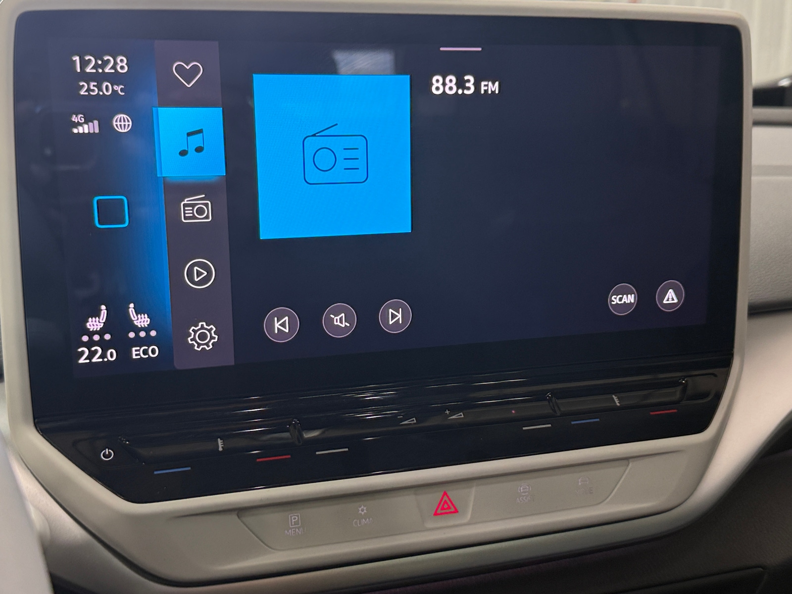 Thumbnail: 2021 Volkswagen ID.4 - 3