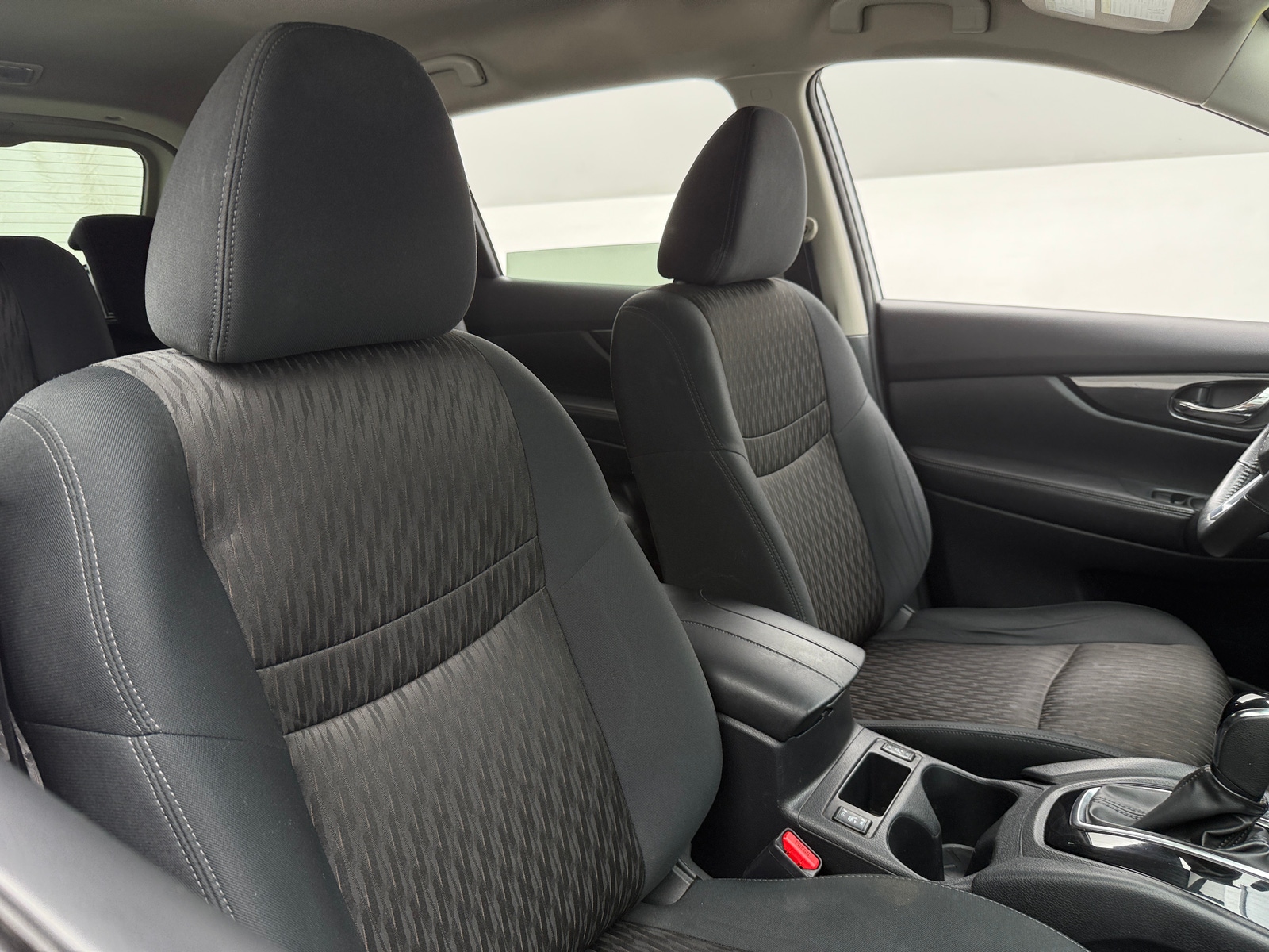 Thumbnail: 2017 Nissan Rogue - 2
