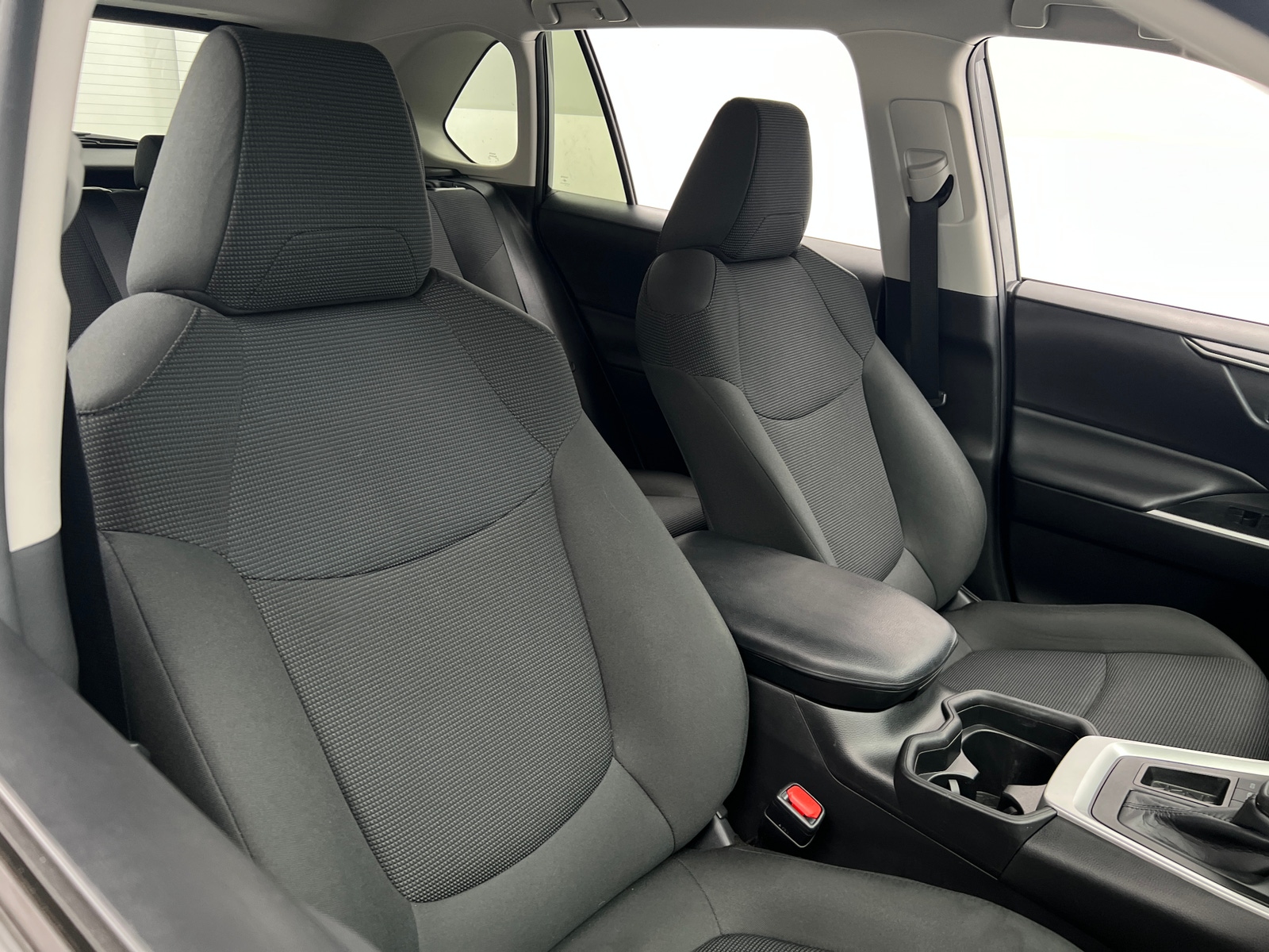 Thumbnail: 2019 Toyota RAV4 - 2