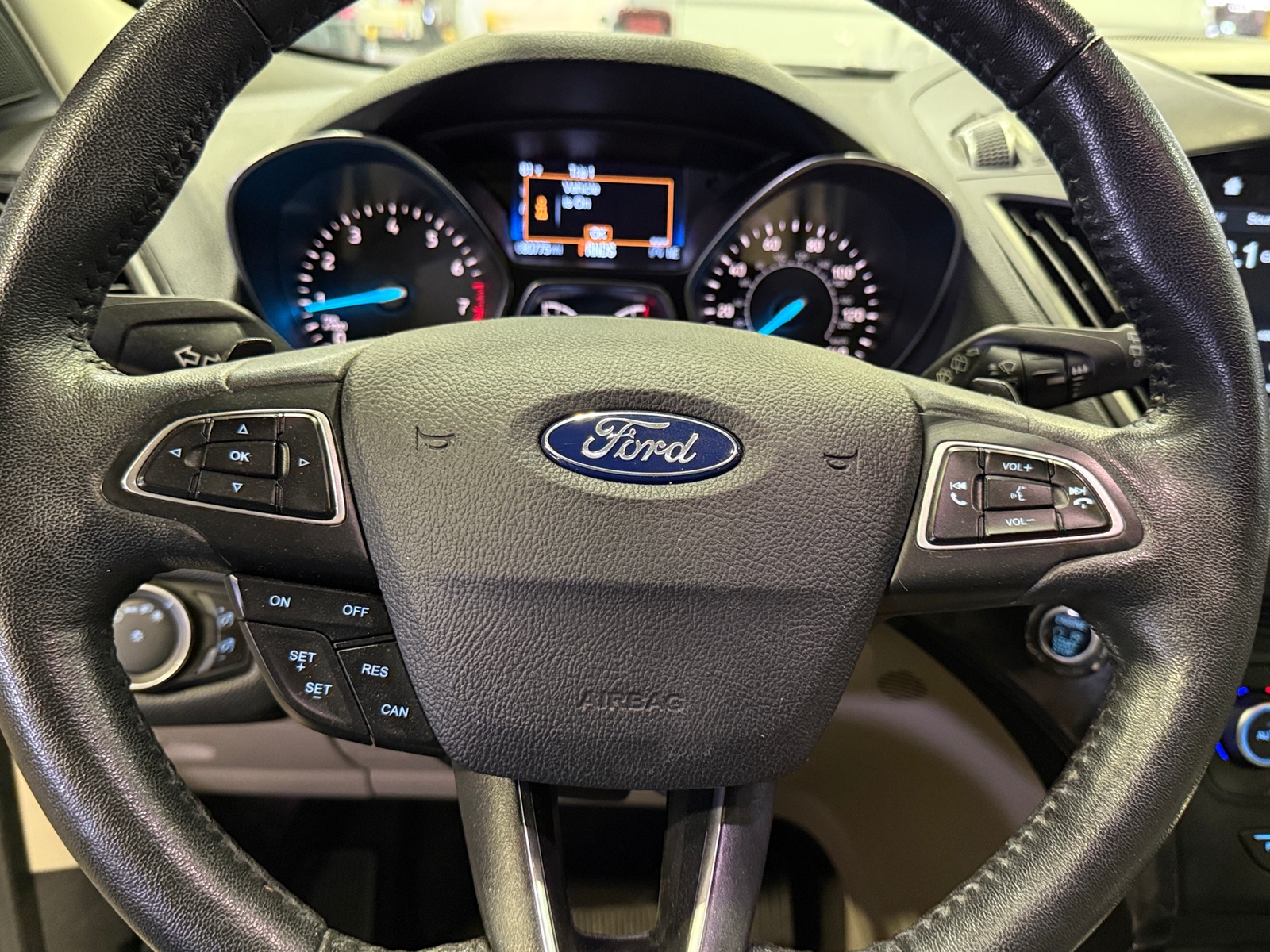 Thumbnail: 2018 Ford Escape - 4