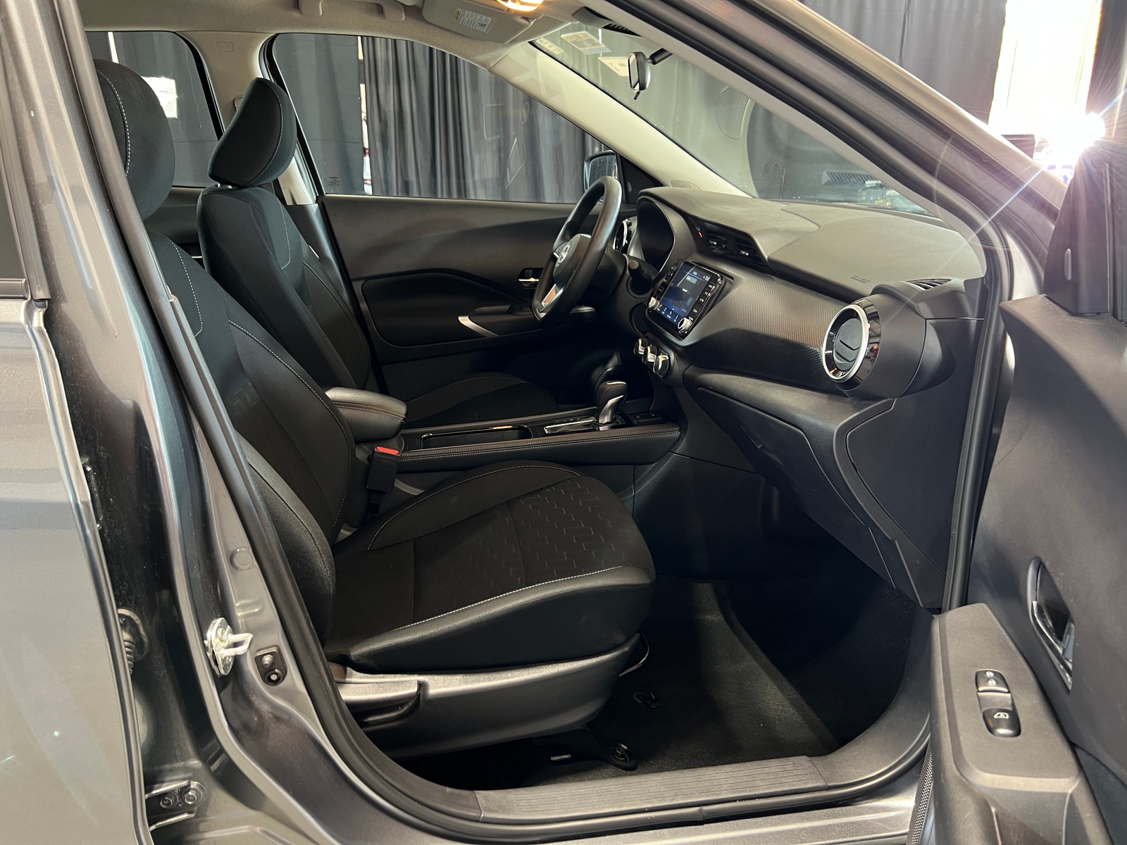 Thumbnail: 2024 Nissan Kicks - 2