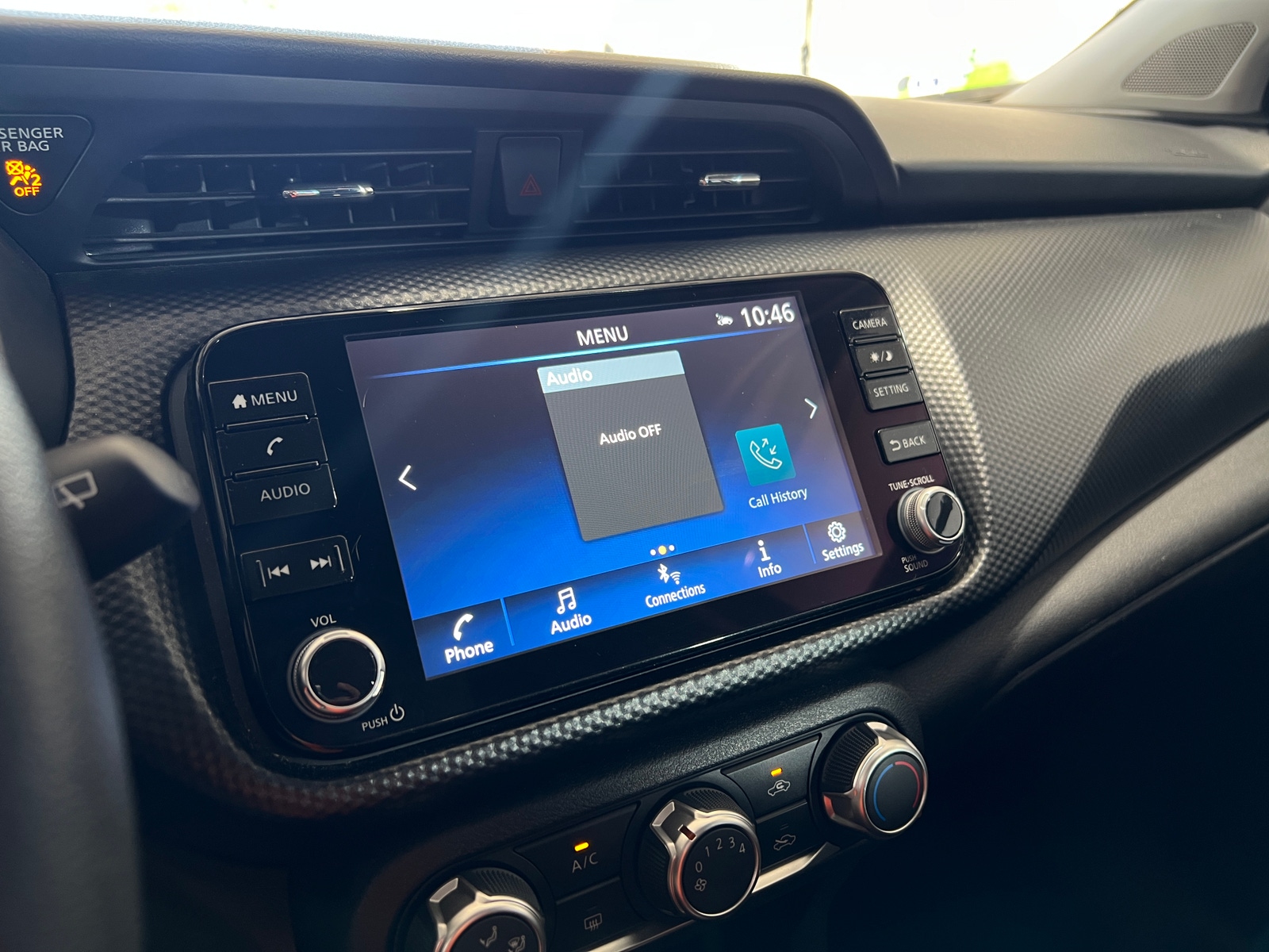 Thumbnail: 2024 Nissan Kicks - 4