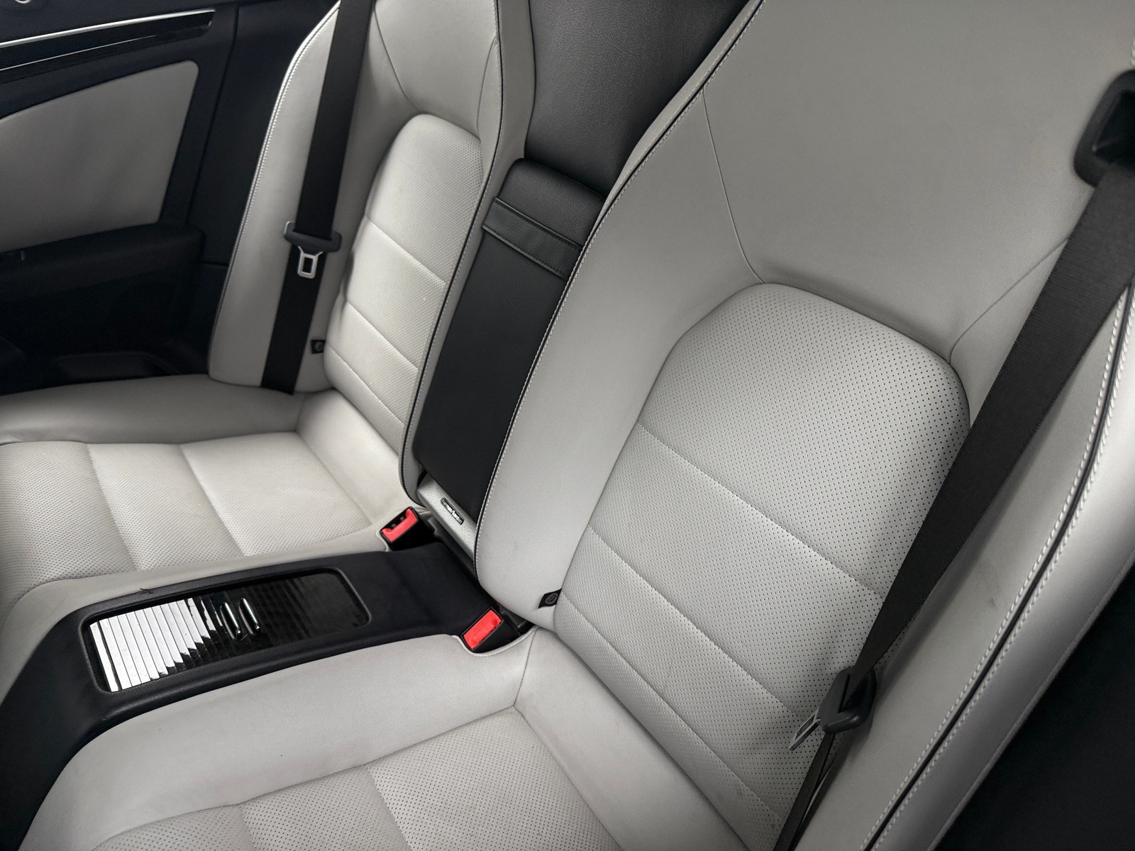 Thumbnail: 2014 Mercedes-Benz E-Class - 5