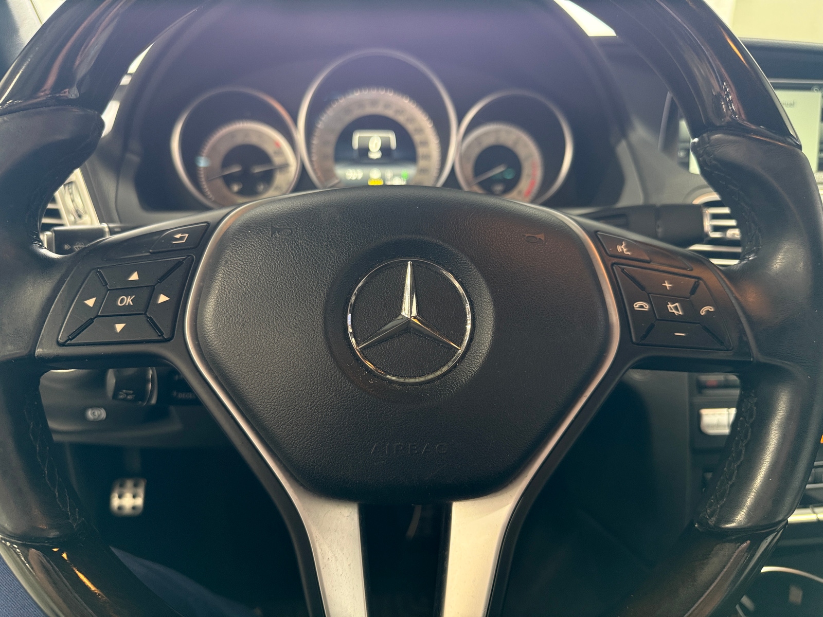 Thumbnail: 2014 Mercedes-Benz E-Class - 4