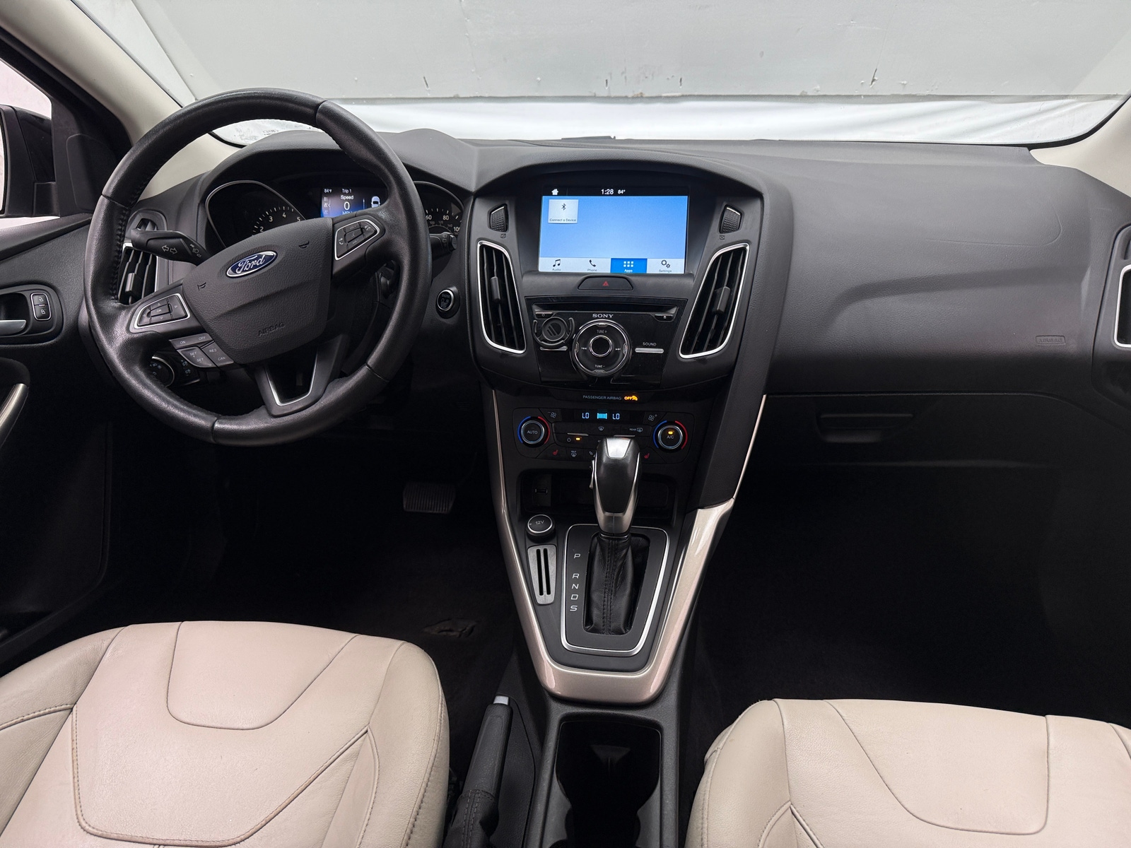 Thumbnail: 2016 Ford Focus - 2