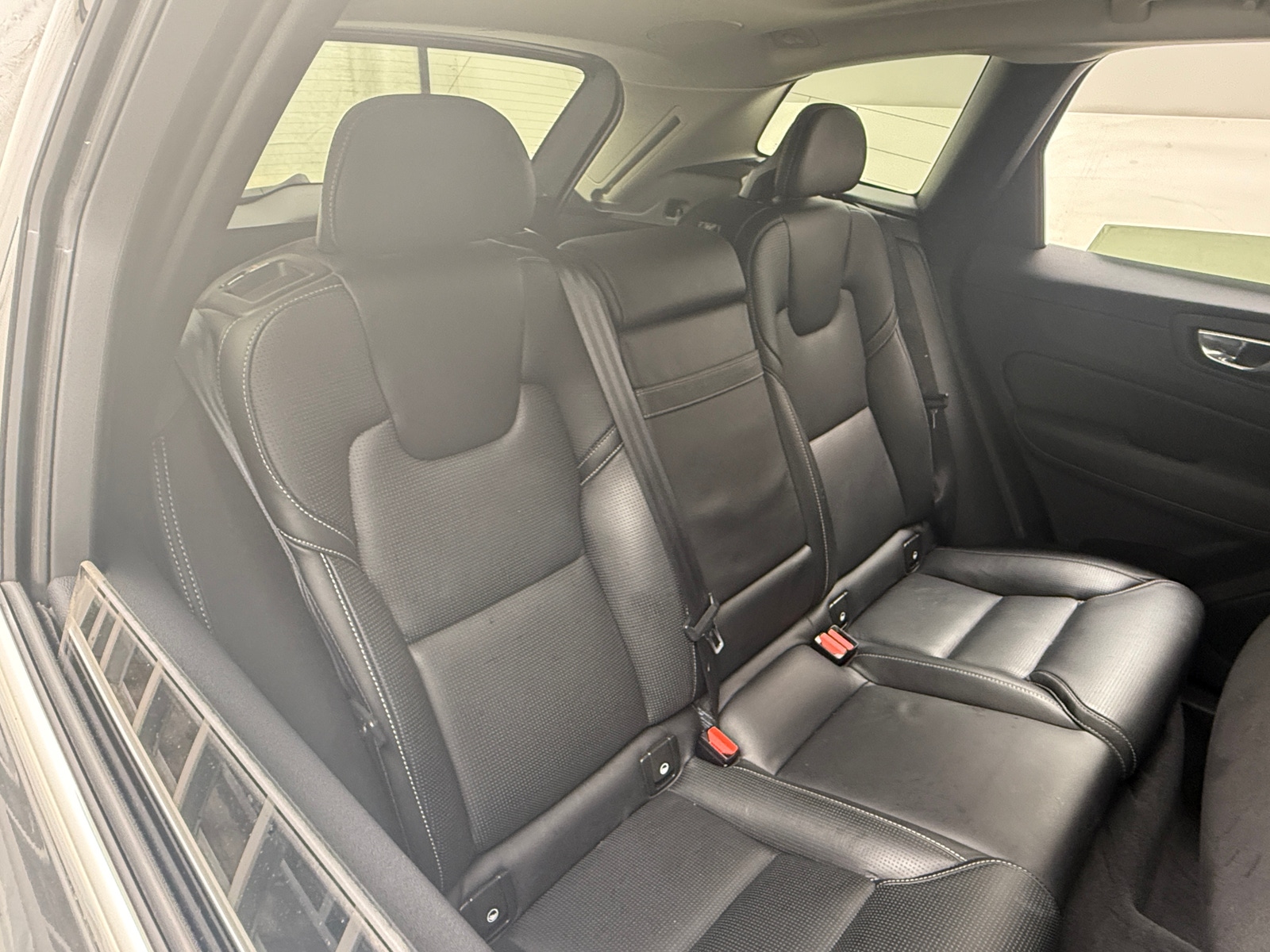 Thumbnail: 2018 Volvo XC60 - 5