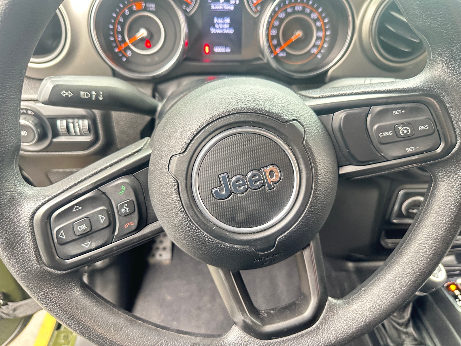 Thumbnail: 2022 Jeep Wrangler - 5
