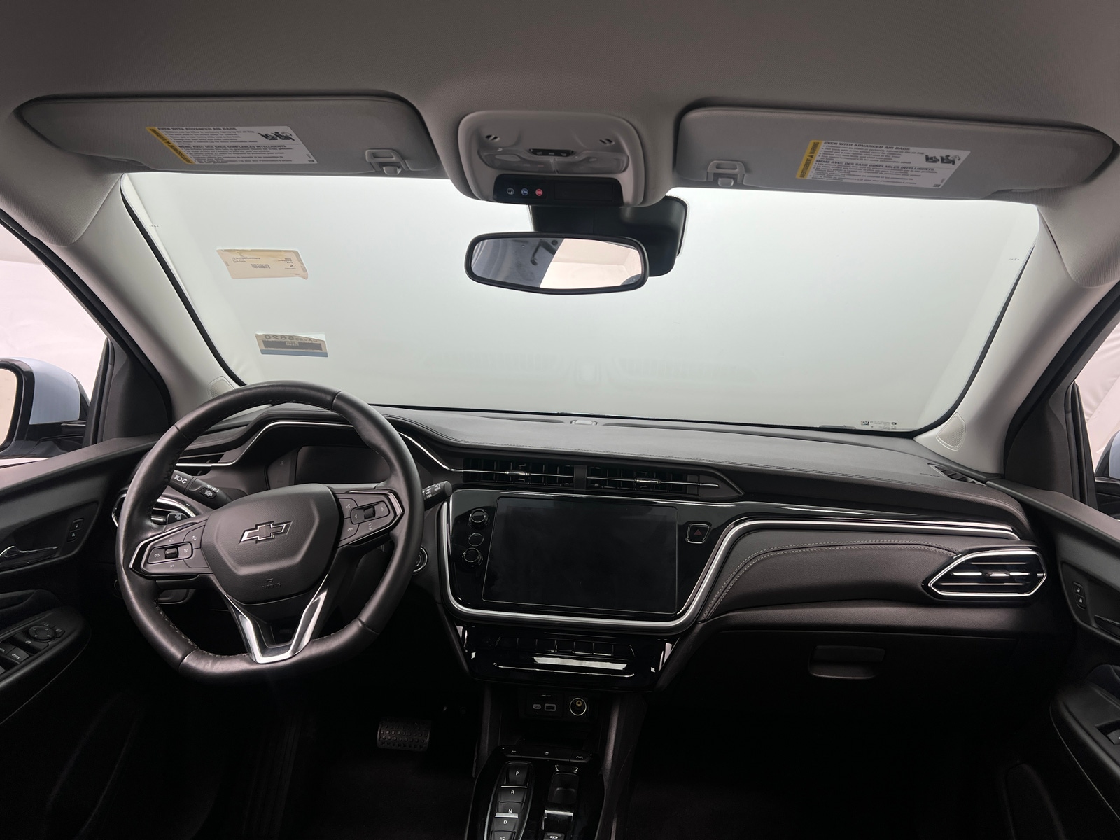 Thumbnail: 2023 Chevrolet Bolt EUV - 2