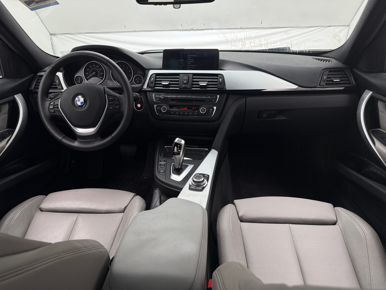 Thumbnail: 2013 BMW 3 Series - 2