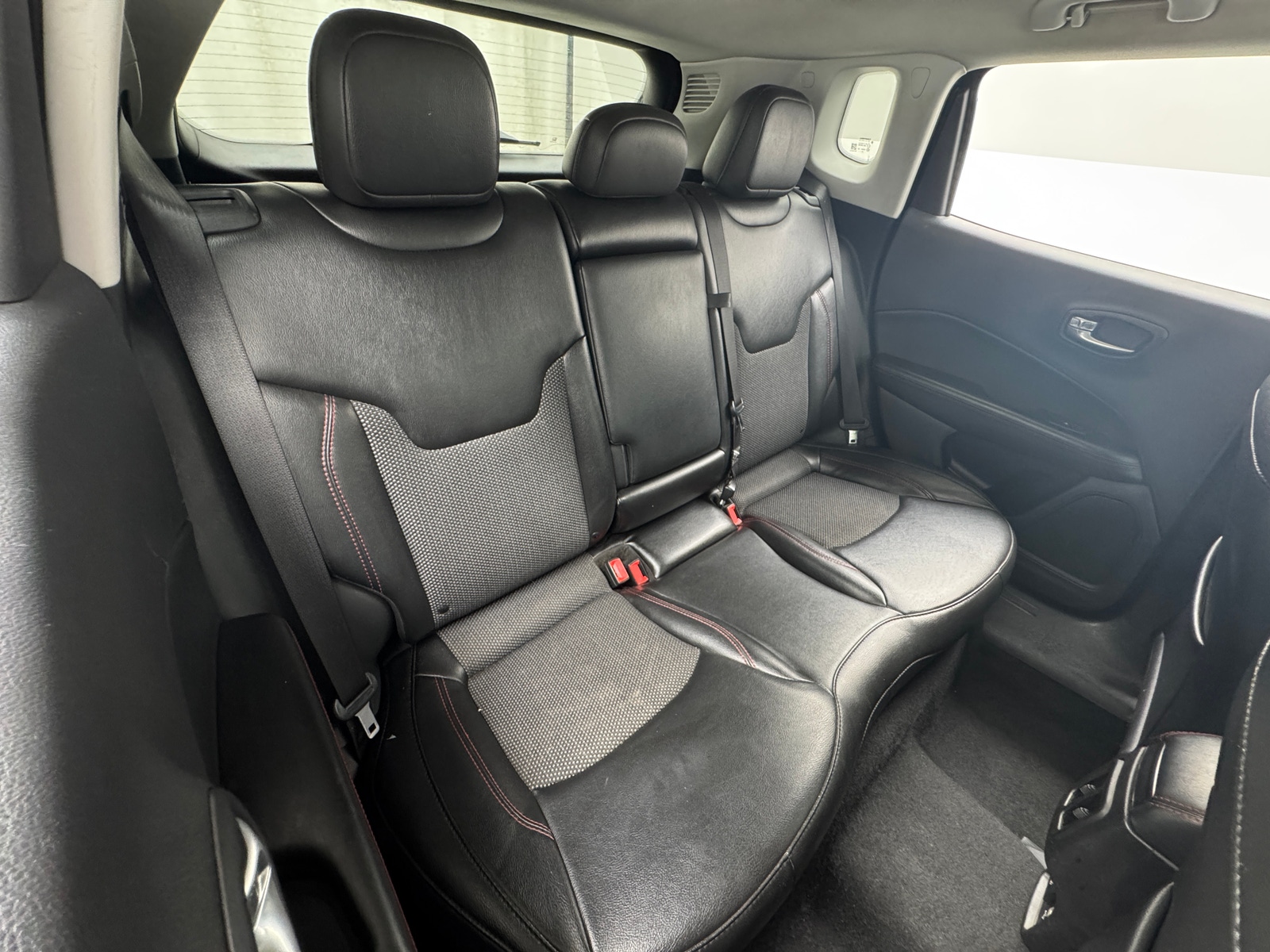 Thumbnail: 2020 Jeep Compass - 6