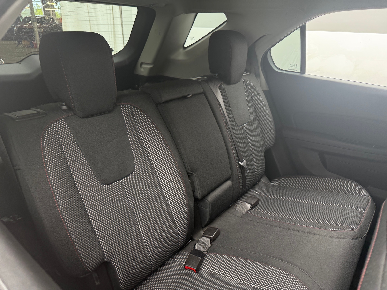 Thumbnail: 2017 Chevrolet Equinox - 6