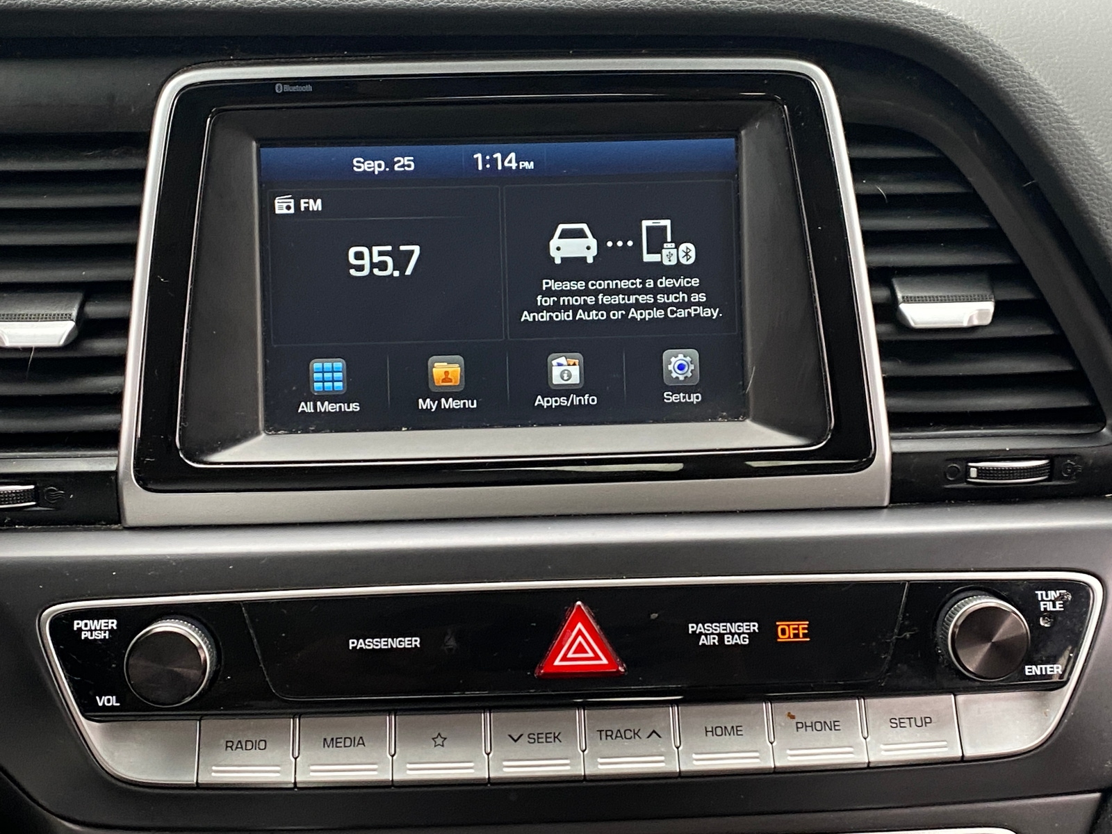 Thumbnail: 2019 Hyundai Sonata - 4