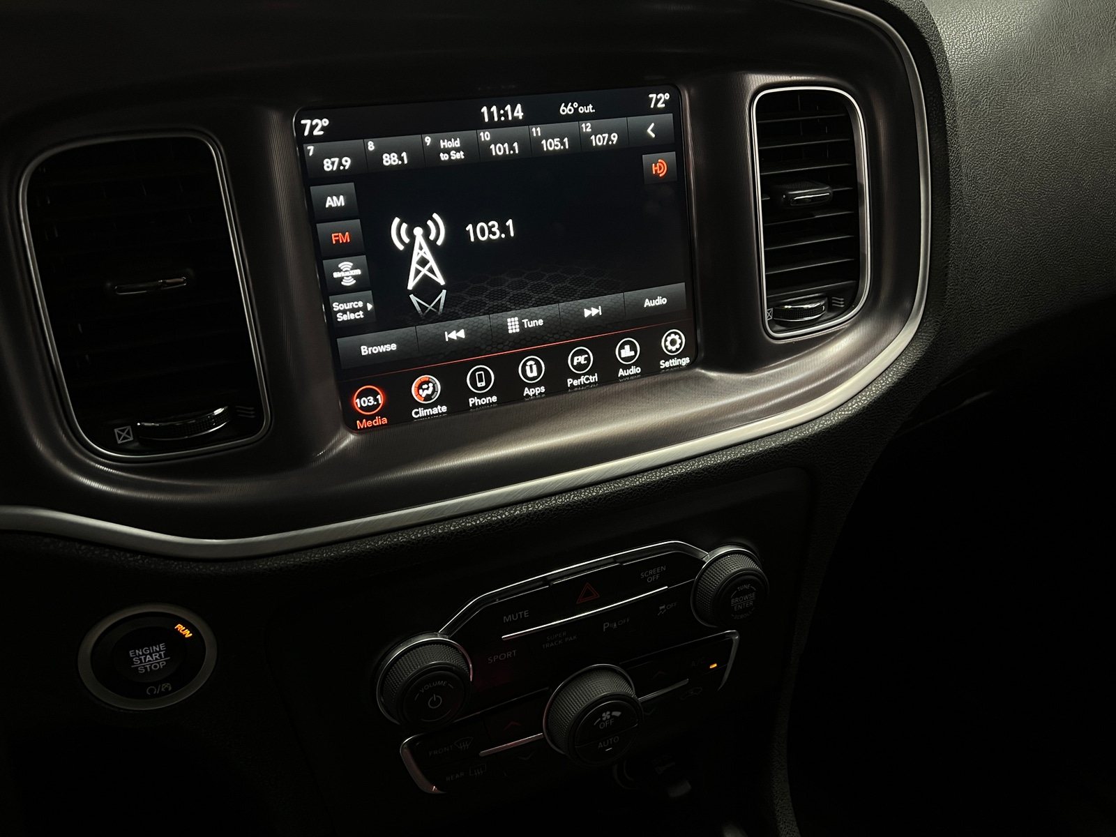 Thumbnail: 2021 Dodge Charger - 4