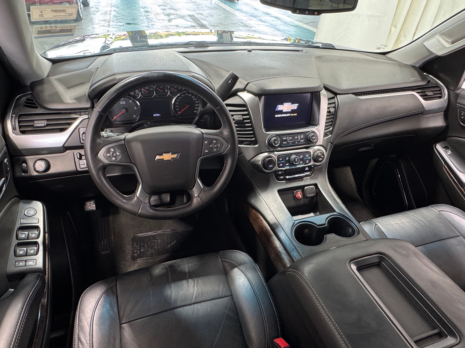 Thumbnail: 2017 Chevrolet Tahoe - 3