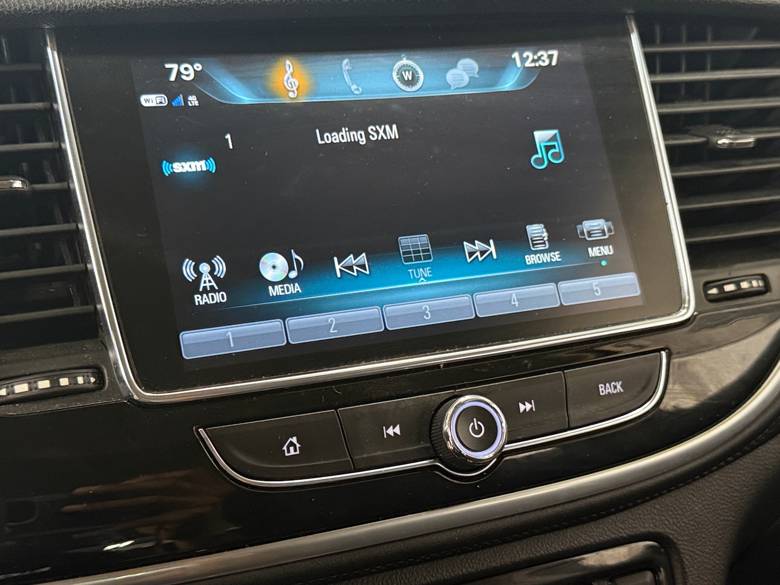 Thumbnail: 2019 Buick Encore - 4