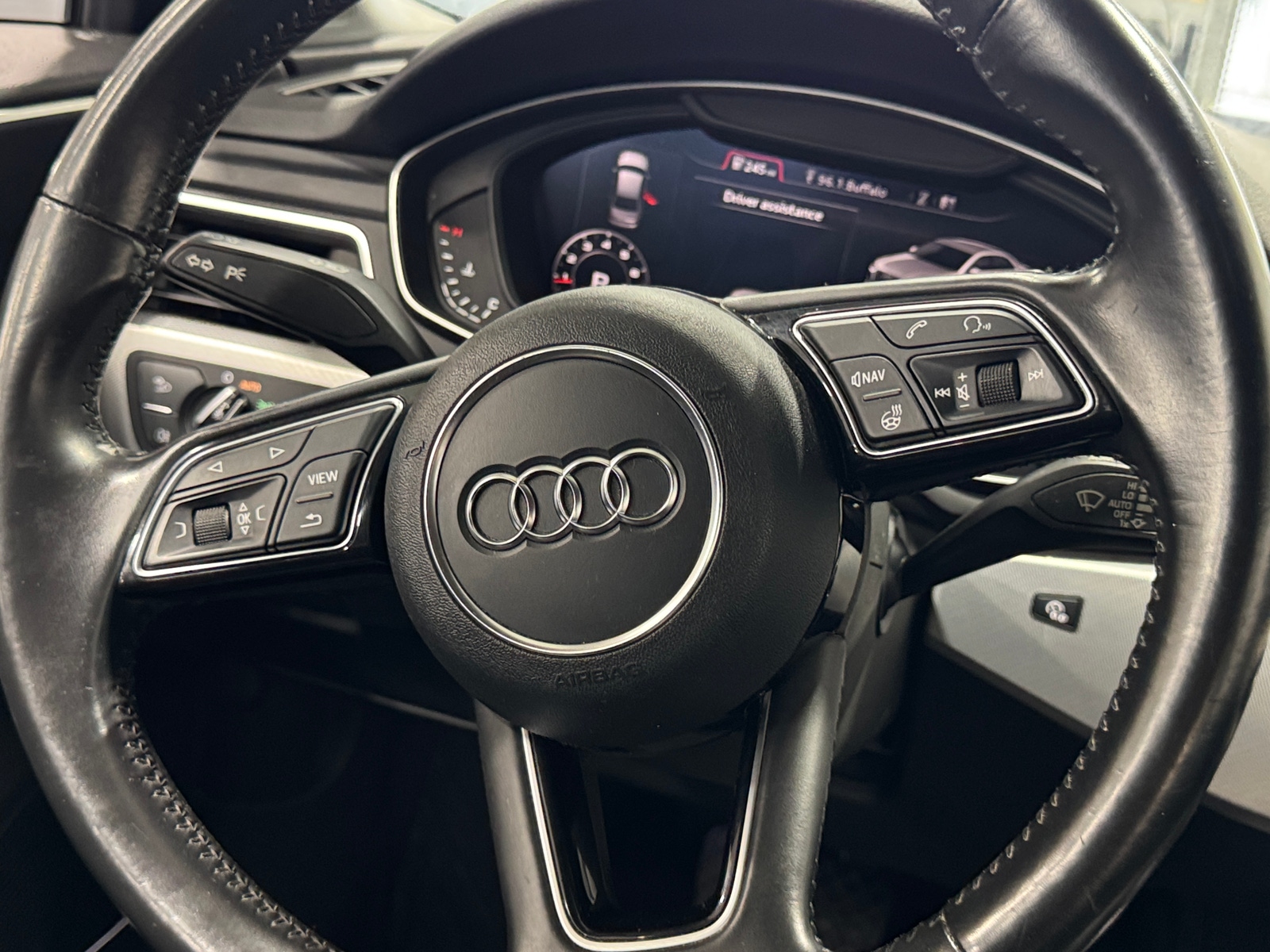 Thumbnail: 2017 Audi A4 - 4