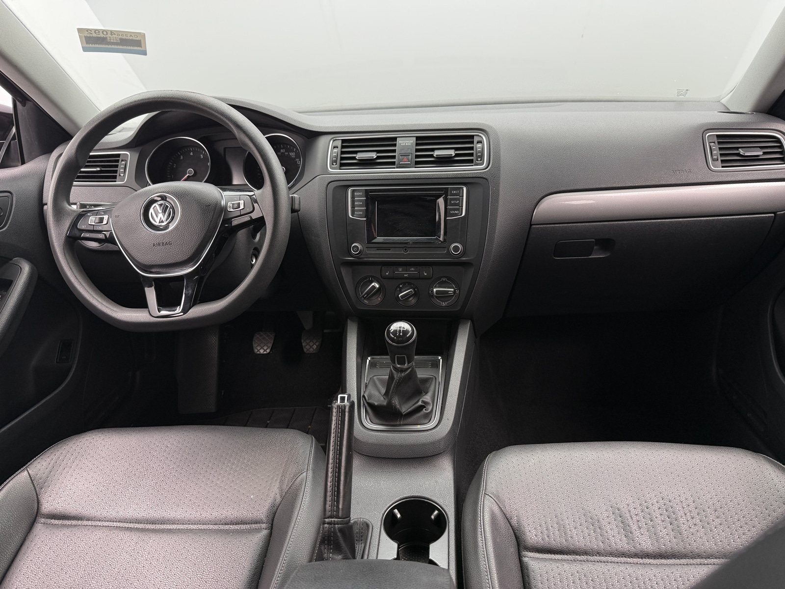 Thumbnail: 2018 Volkswagen Jetta - 2