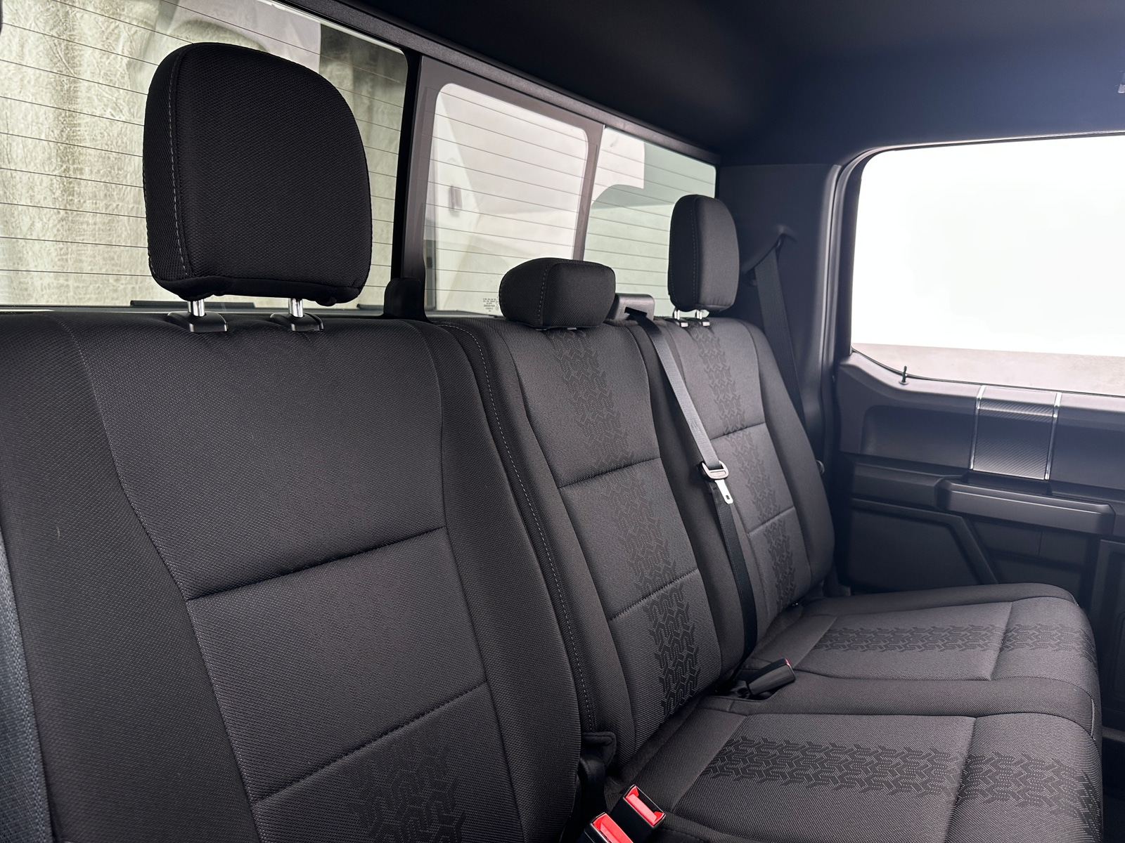 Thumbnail: 2020 Ford Econoline - 6