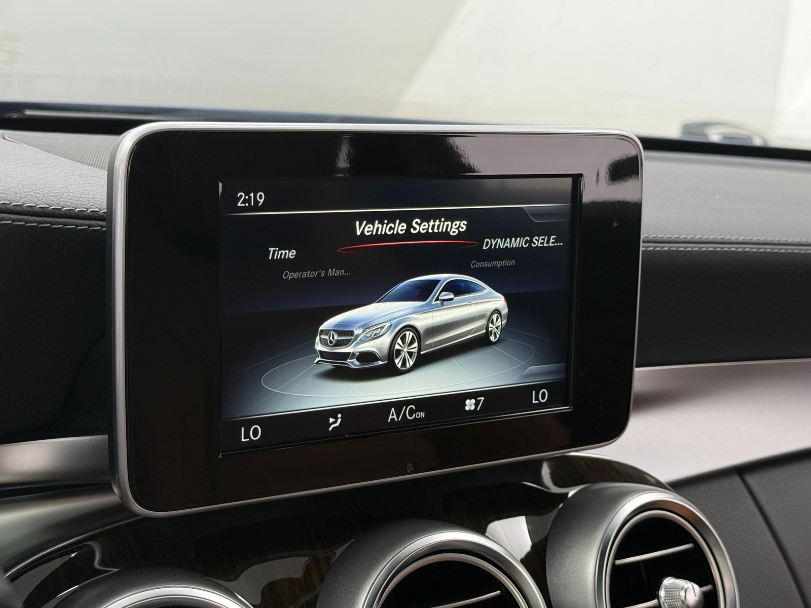 Thumbnail: 2017 Mercedes-Benz C-Class - 2