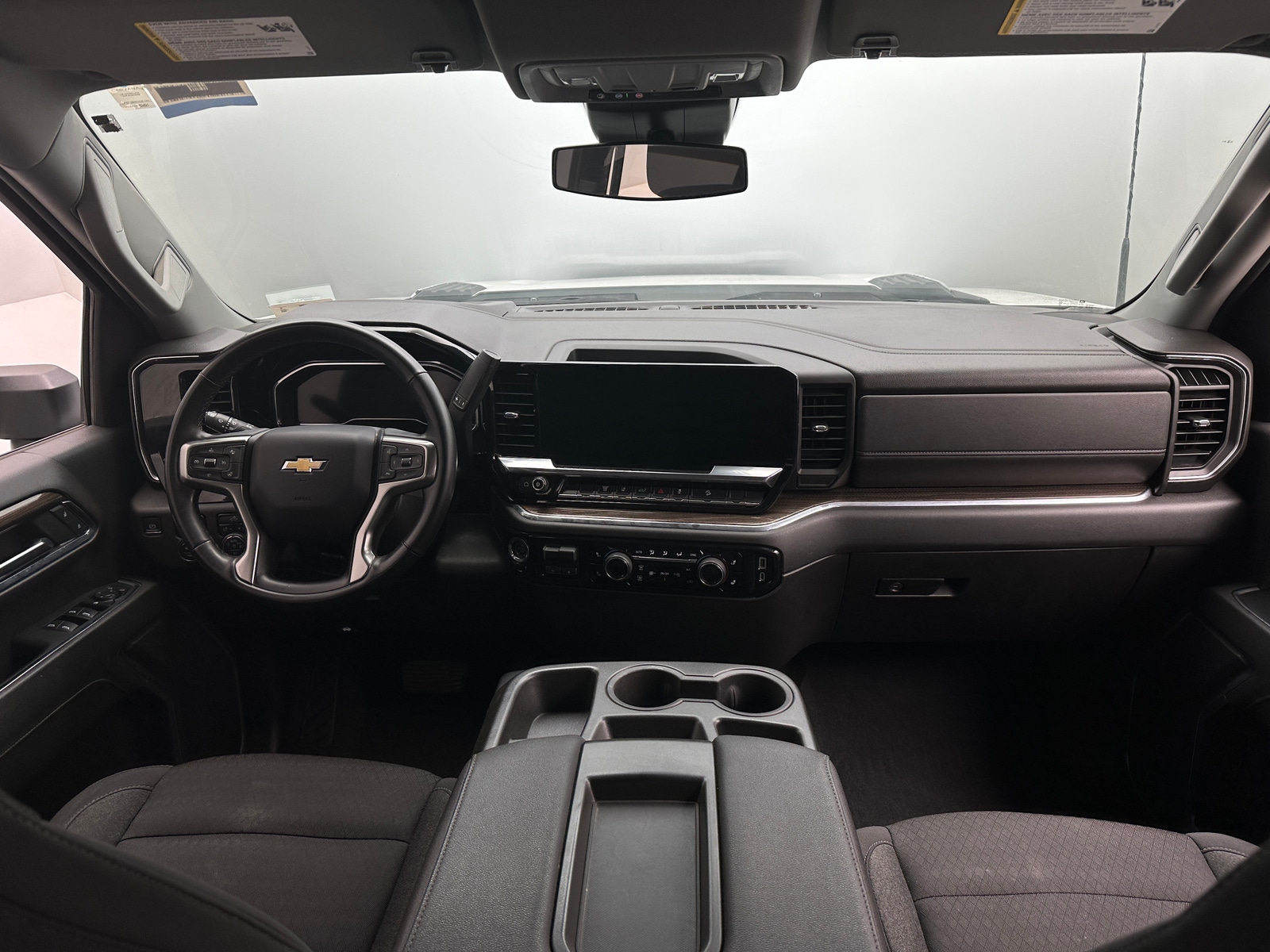 Thumbnail: 2024 Chevrolet Silverado 2500 - 3