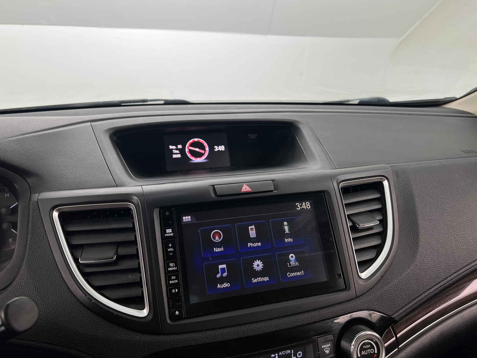 Thumbnail: 2015 Honda CR-V - 3