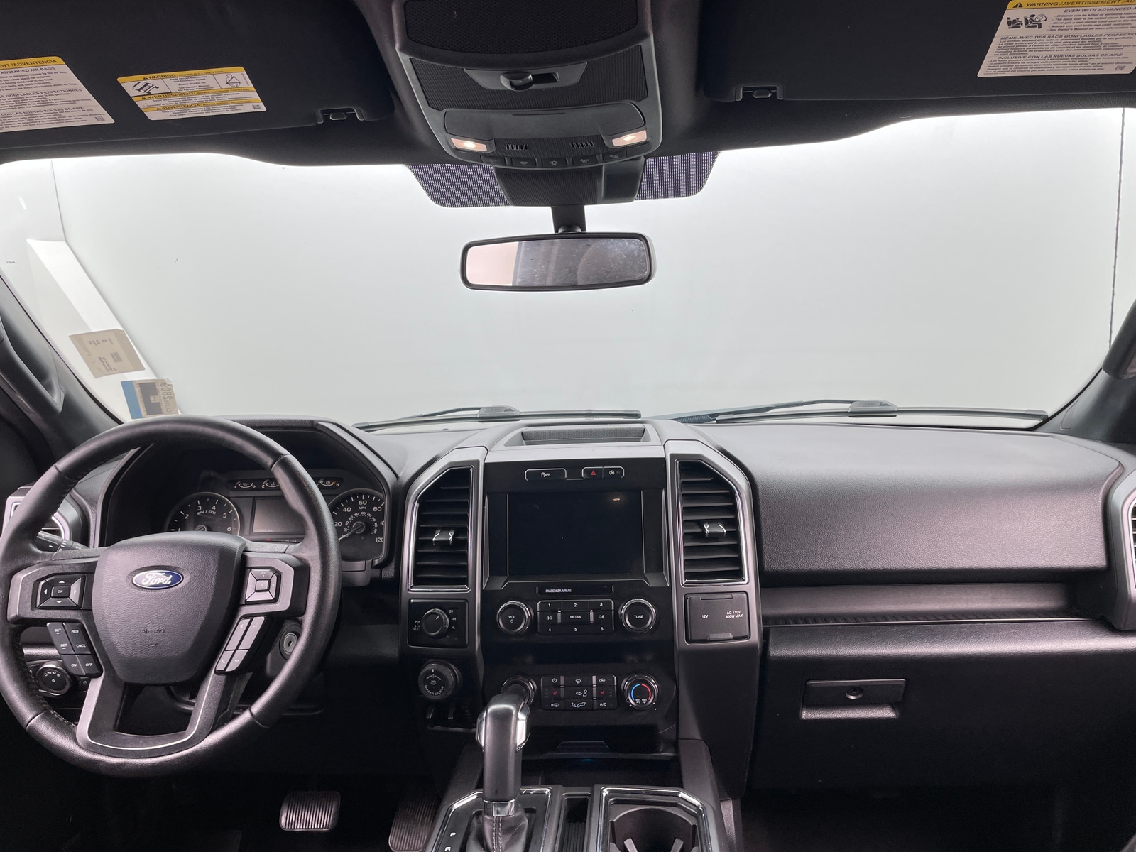 Thumbnail: 2019 Ford Econoline - 3