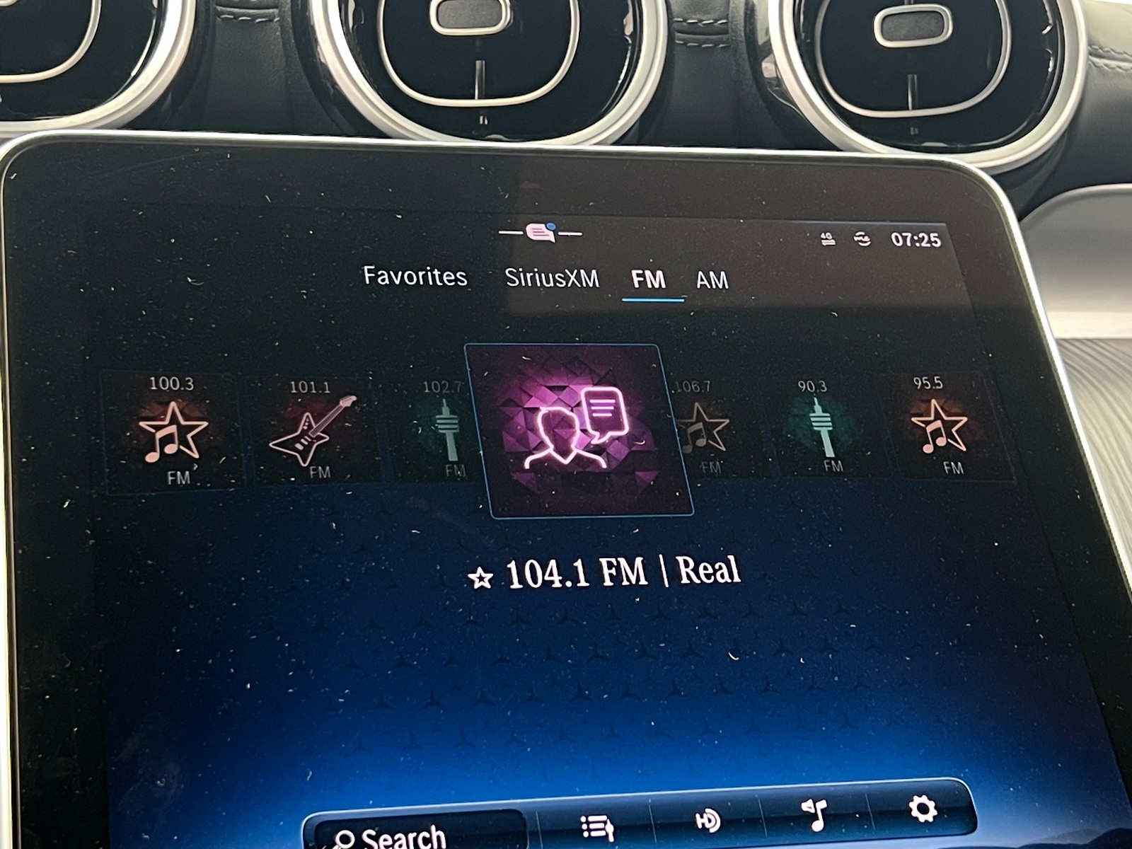 Thumbnail: 2024 Mercedes-Benz GLC - 3