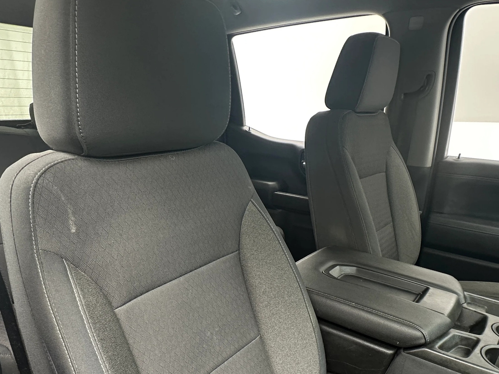 Thumbnail: 2019 Chevrolet Silverado 1500 - 2