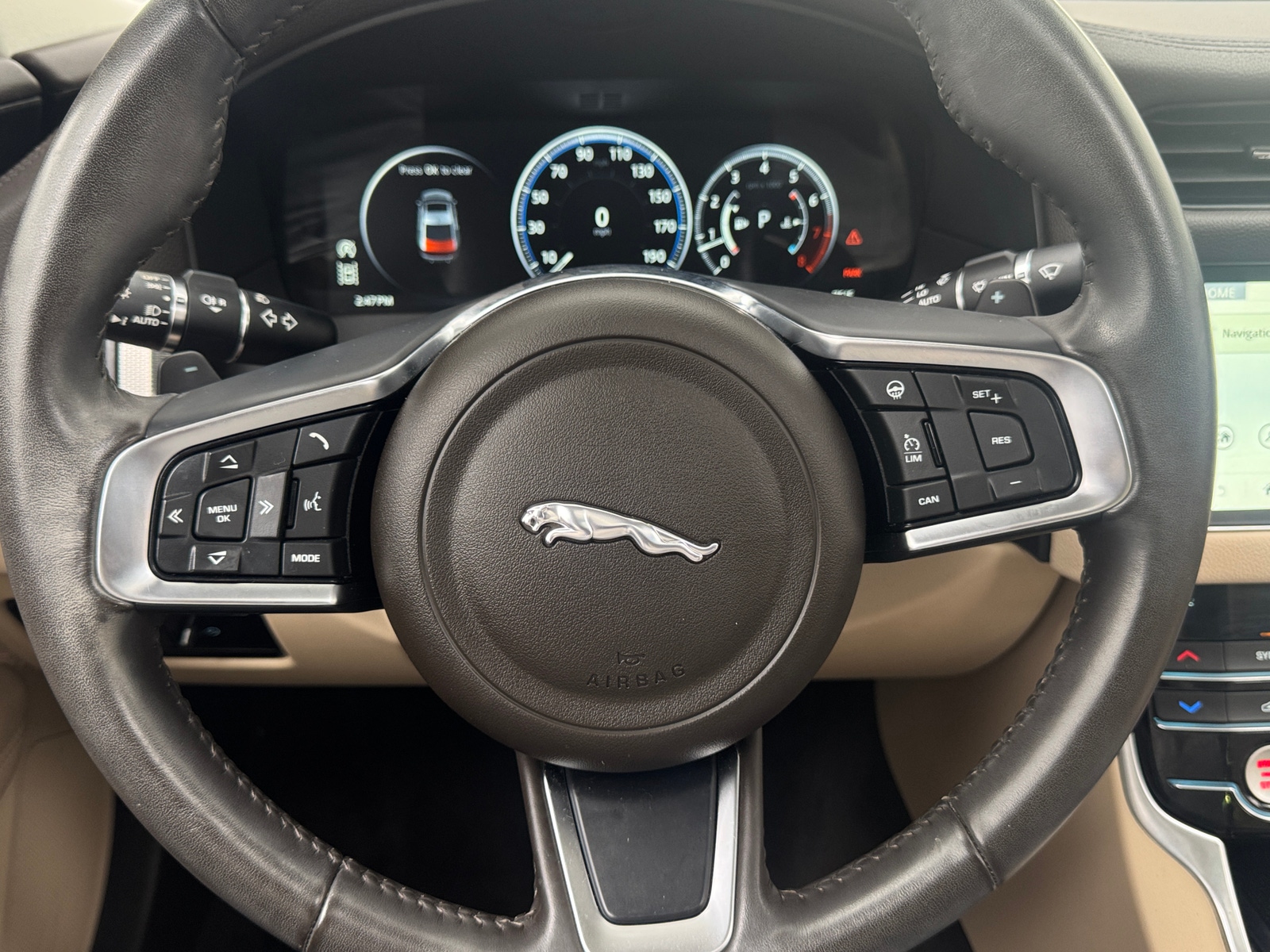 Thumbnail: 2020 Jaguar XF - 4