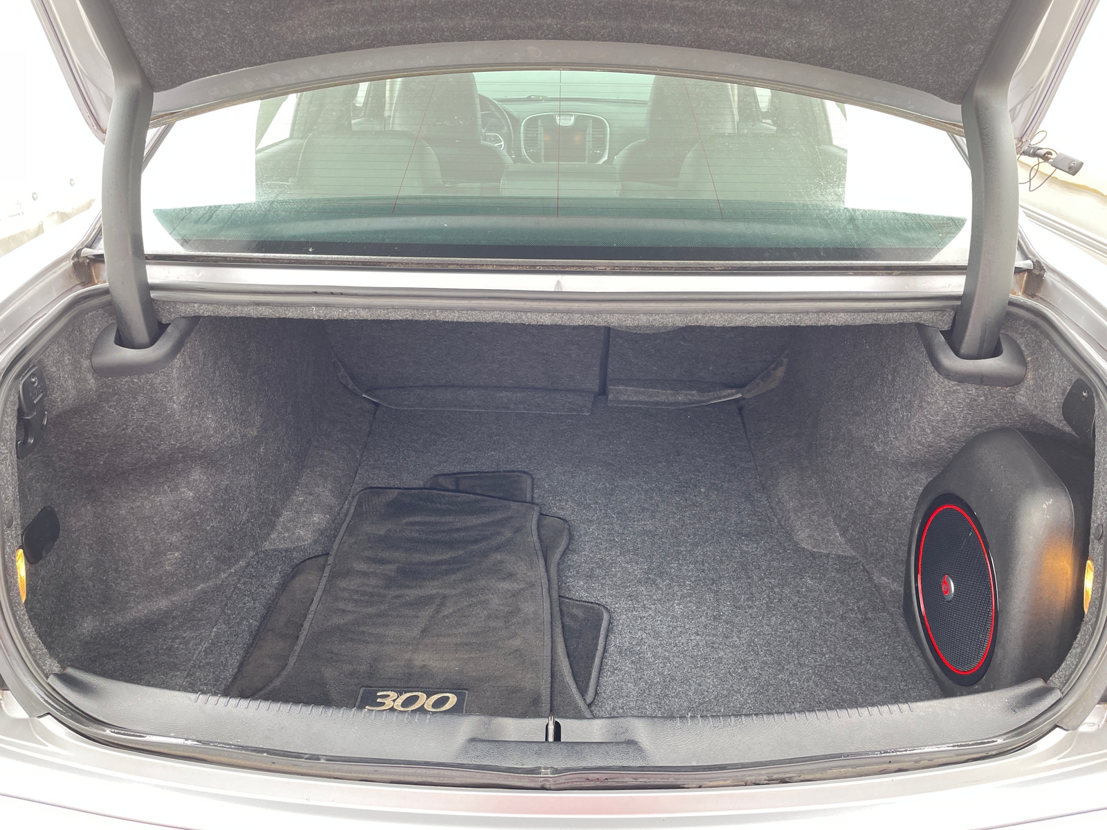 Thumbnail: 2015 Chrysler 300 - 6