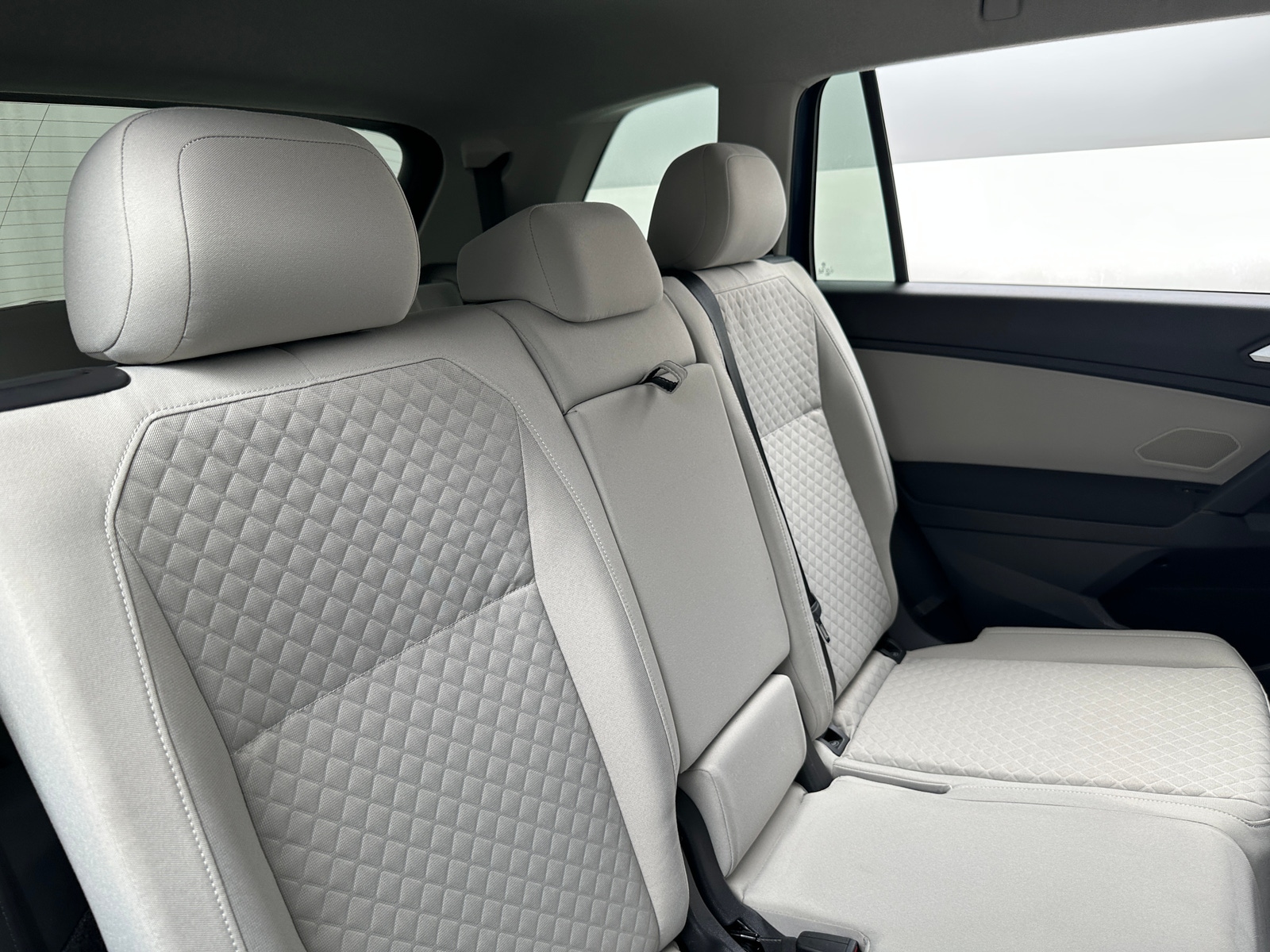 Thumbnail: 2019 Volkswagen Tiguan - 6