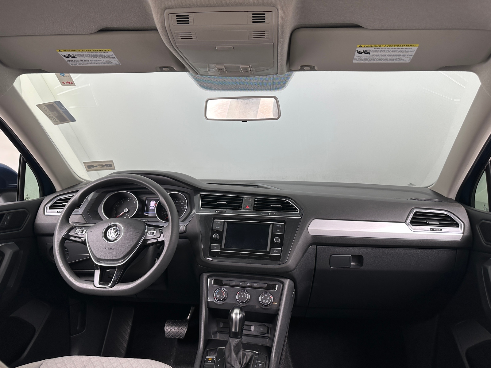 Thumbnail: 2019 Volkswagen Tiguan - 3
