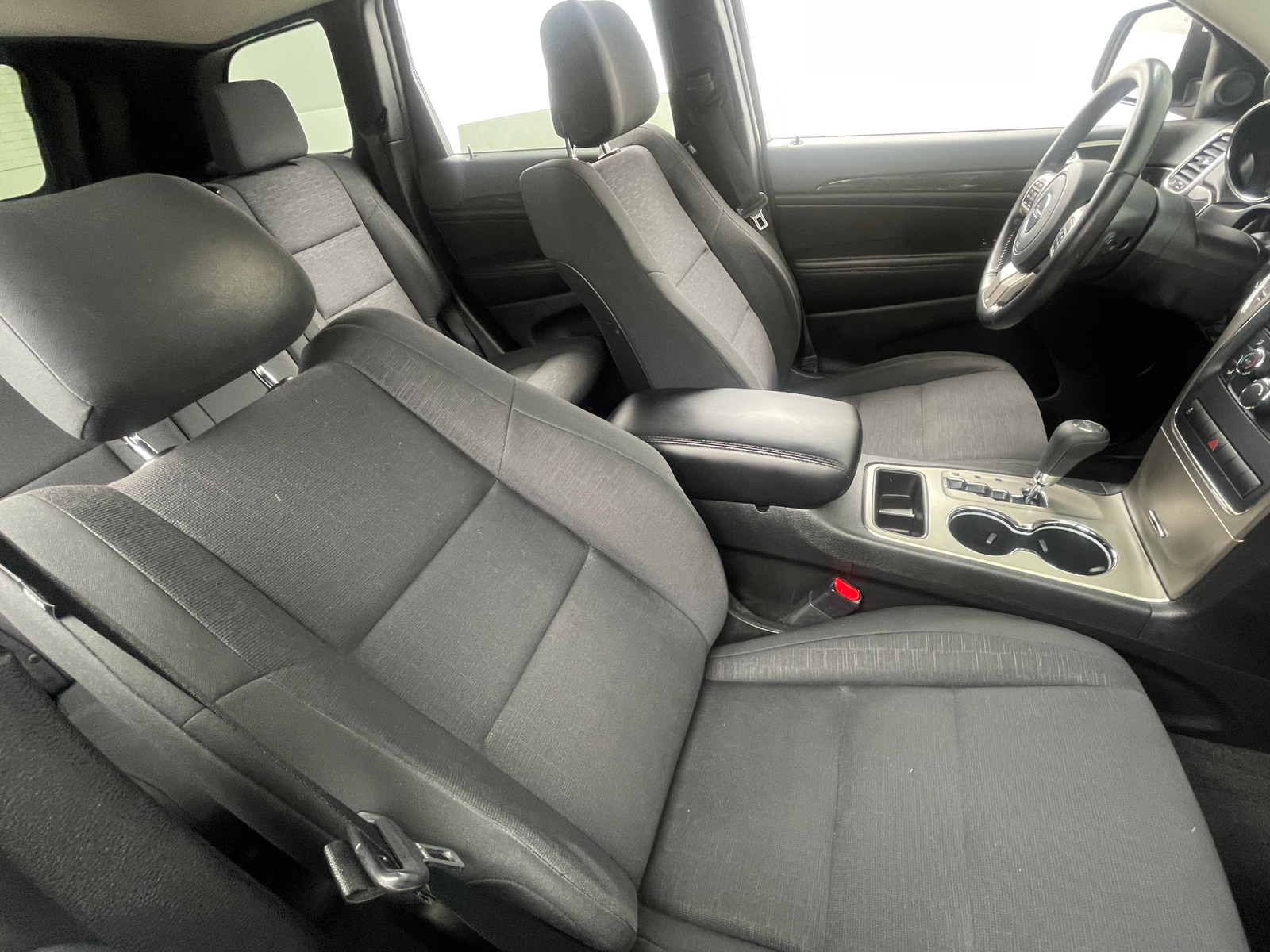 Thumbnail: 2012 Jeep Grand Cherokee - 2