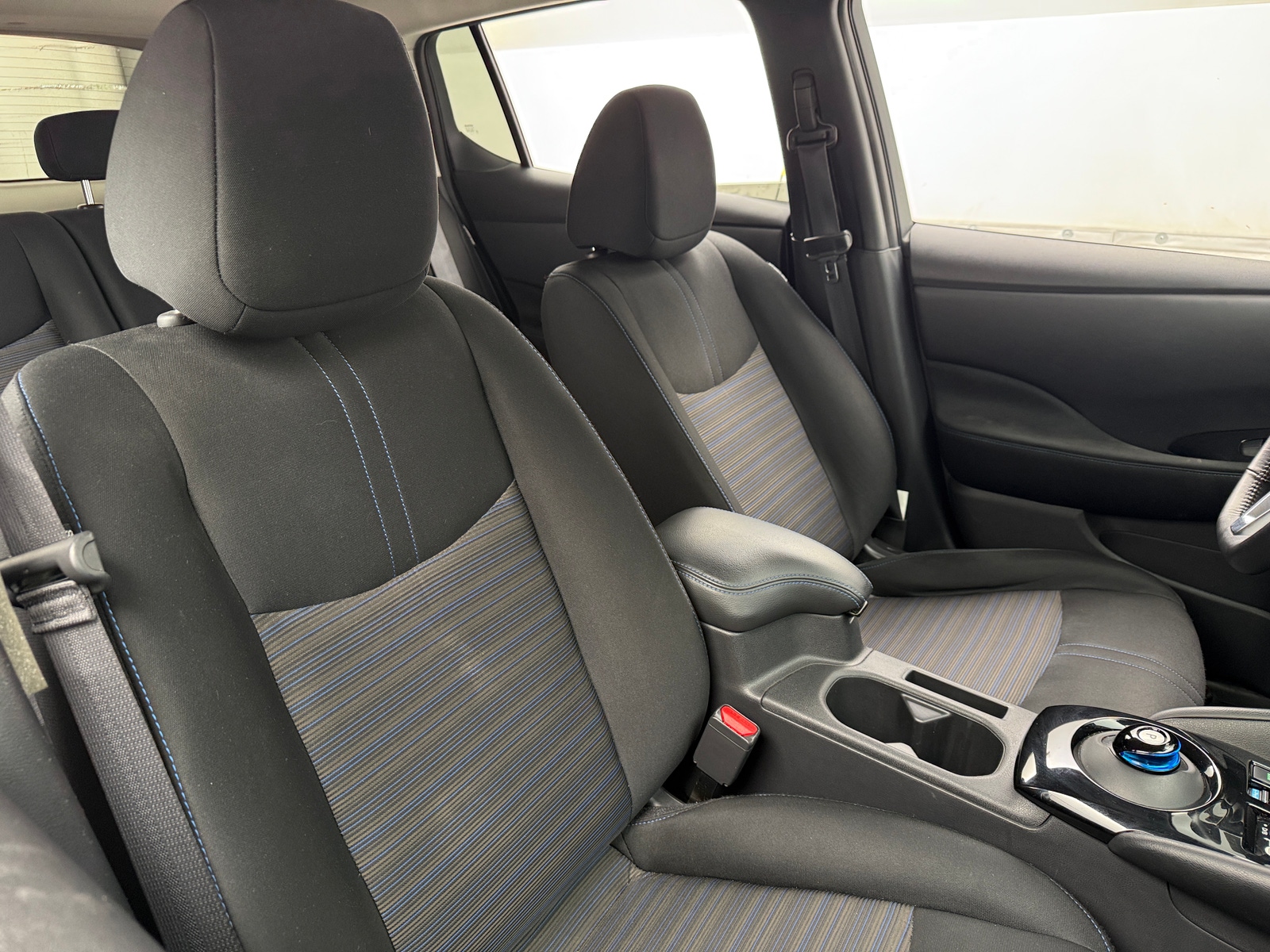 Thumbnail: 2021 Nissan Leaf - 2