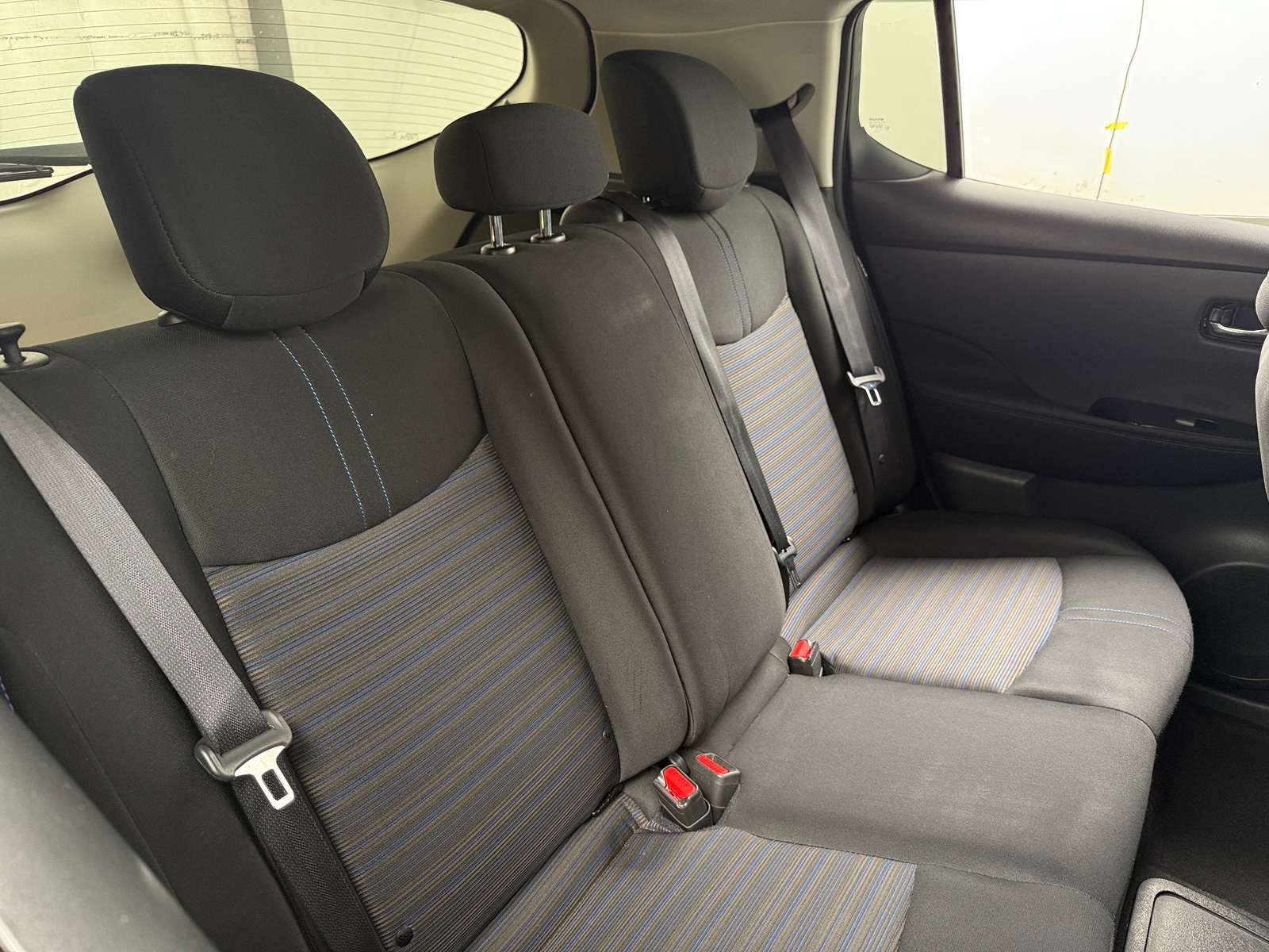 Thumbnail: 2021 Nissan Leaf - 6