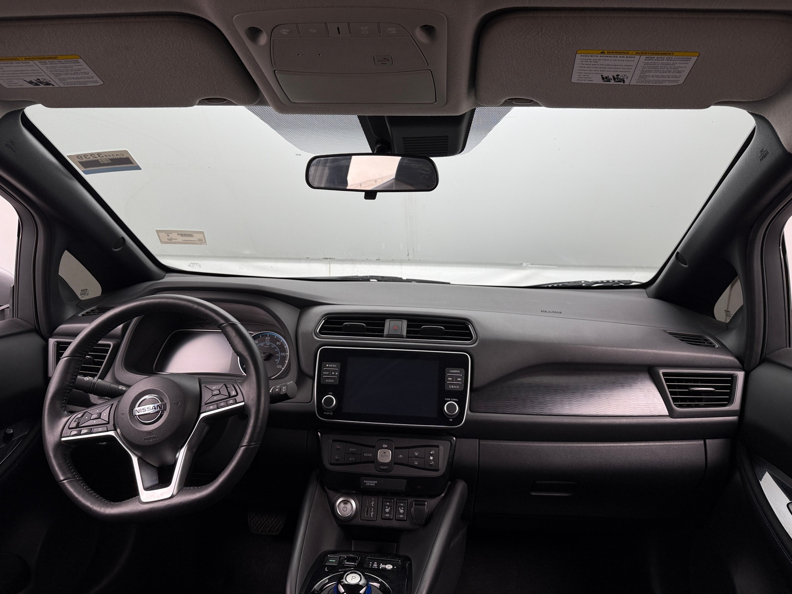 Thumbnail: 2021 Nissan Leaf - 3