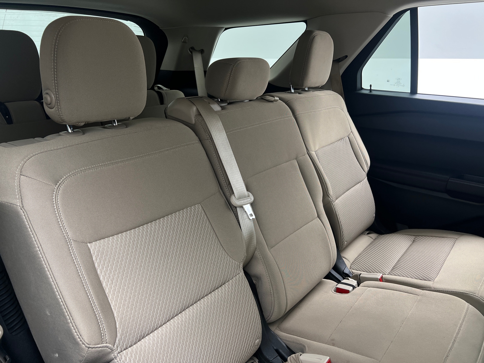 Thumbnail: 2020 Ford Explorer - 6