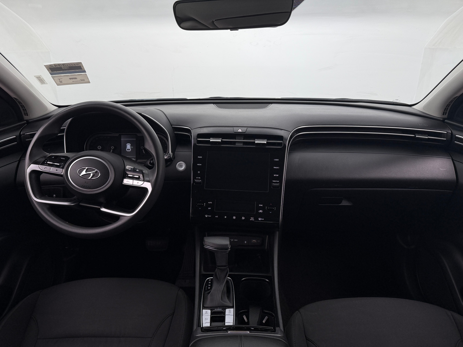 Thumbnail: 2024 Hyundai Tucson - 3